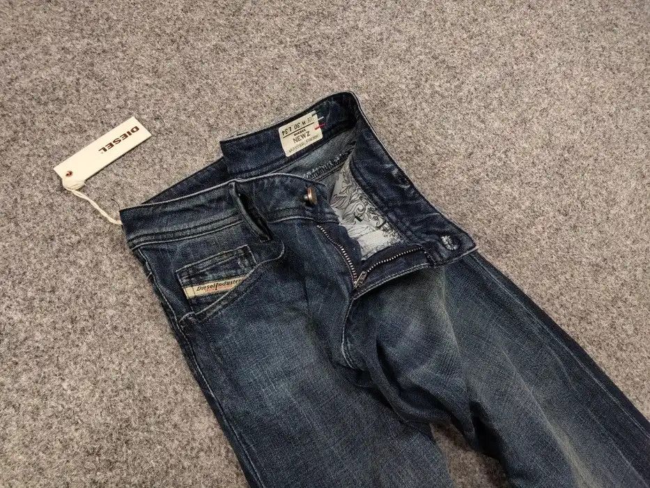 Diesel Vintage Y2K New Diesel News Distressed Denim Jeans Size US 30 / EU 46 - 8 Thumbnail