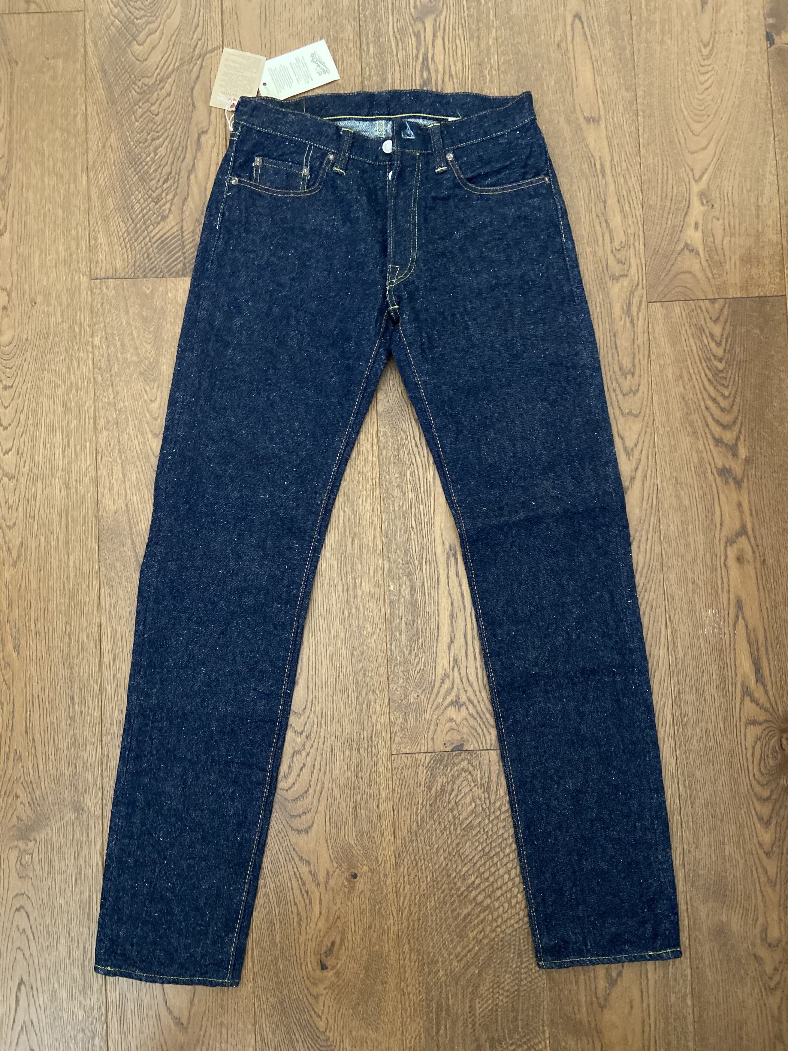 The Strike Gold 0104KE "Keep Earth"