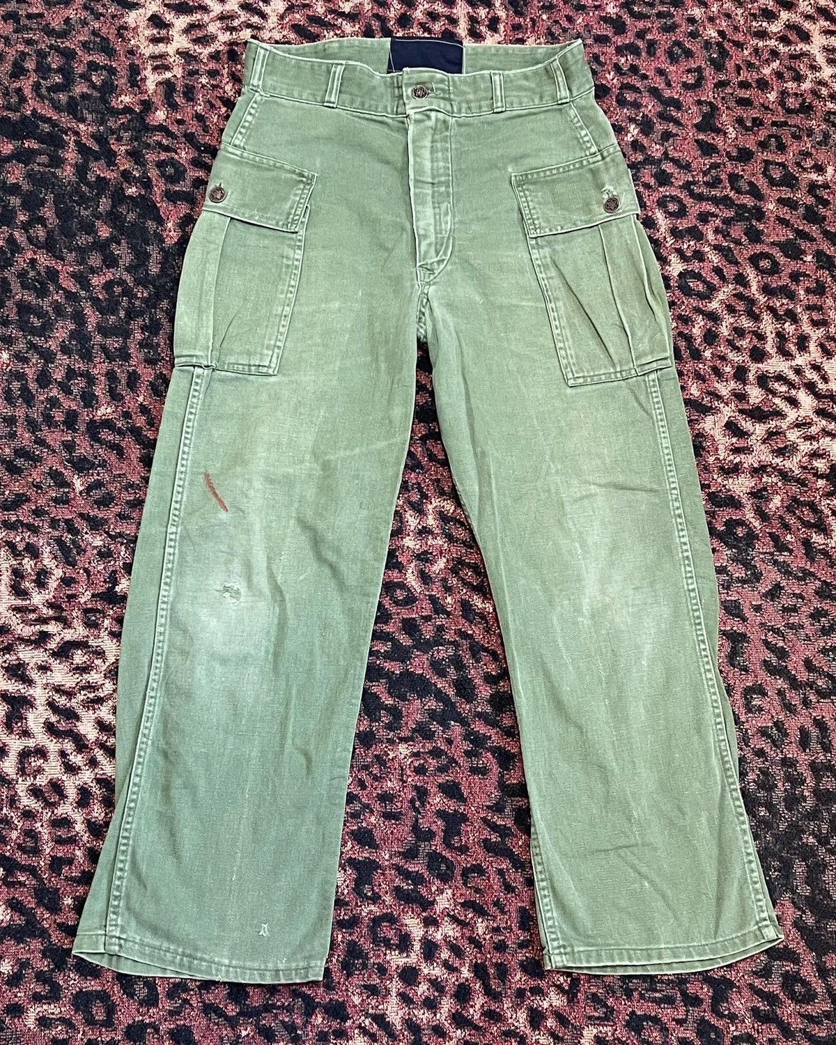 Vintage 40s 50s WWII ARMY P44 HBT 13 Star Cargo Pants 28x25 