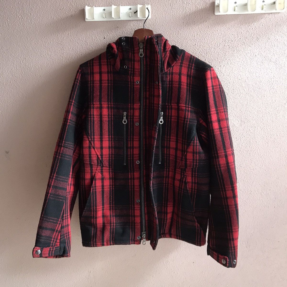 Seditionaries × Yohji Yamamoto Paranoid XS plaid seditionaries hooded jacket yohji yamanoto Size US XS / EU 42 / 0 - 9 Thumbnail