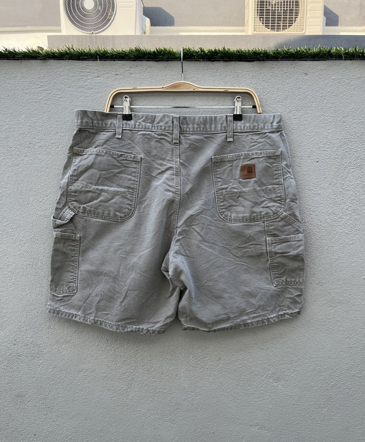 Carhartt Reworked Carhatt Utility Shorts Size US 40 / EU 56 - 2 Thumbnail