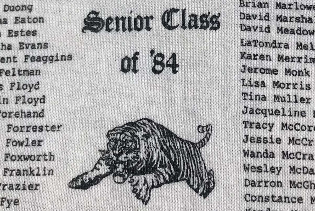 Vintage 1984 High School Senior Class Baseball T-Shirt XS Size US XS / EU 42 / 0 - 5 Thumbnail