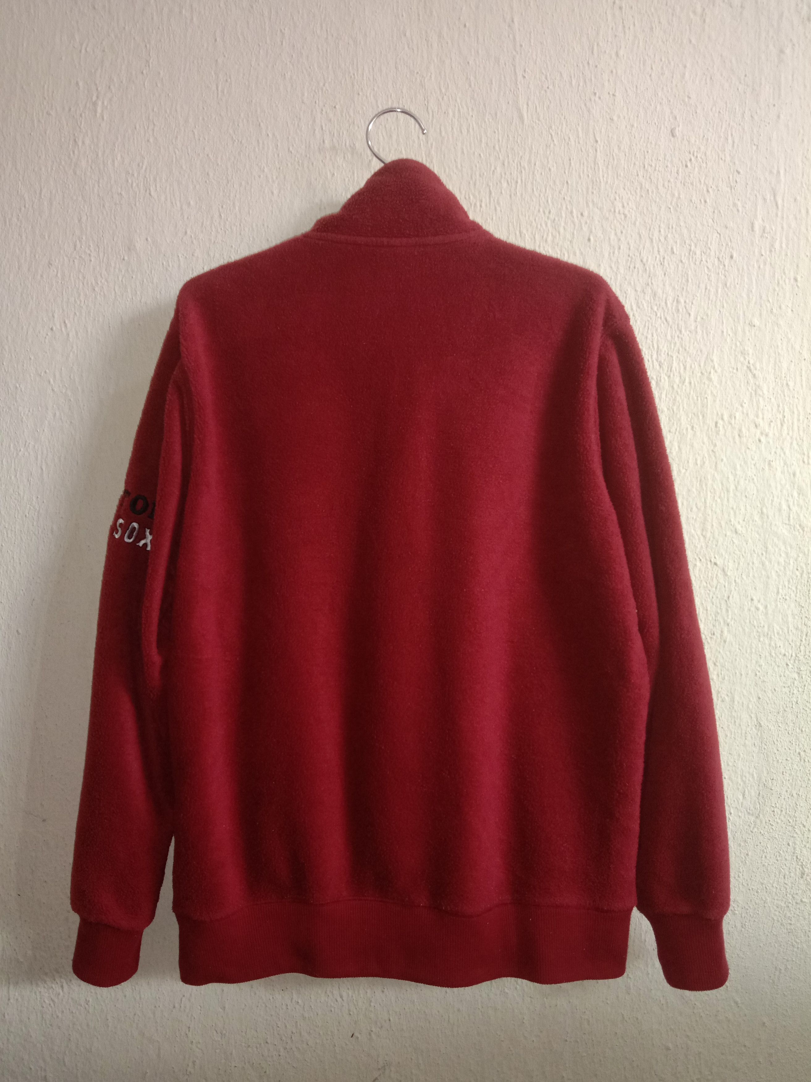 Uniqlo UNIQLO BOSTON RED SOX HALF ZIPPER SWEATSHIRT Size US XL / EU 56 / 4 - 2 Thumbnail