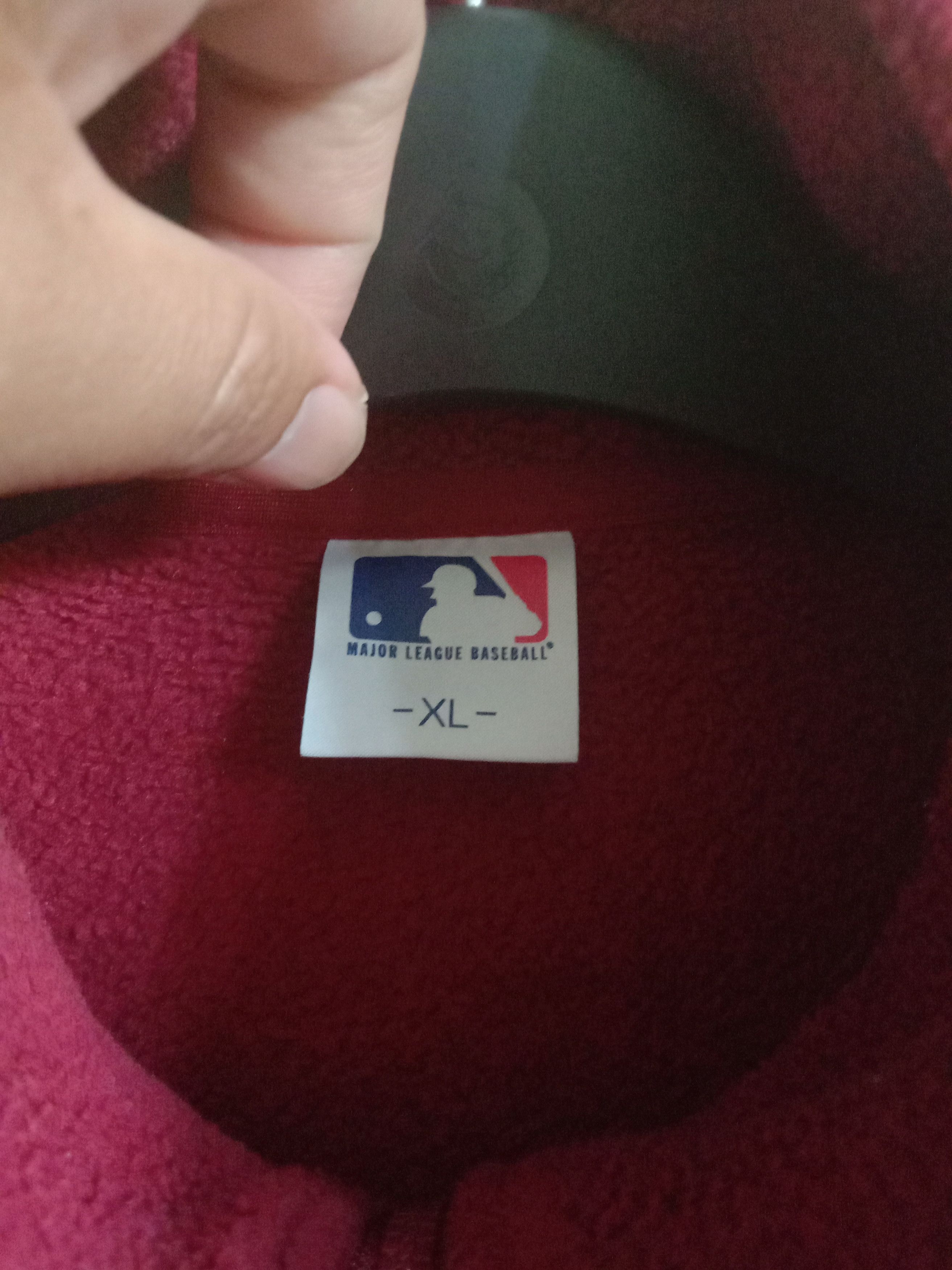 Uniqlo UNIQLO BOSTON RED SOX HALF ZIPPER SWEATSHIRT Size US XL / EU 56 / 4 - 5 Thumbnail