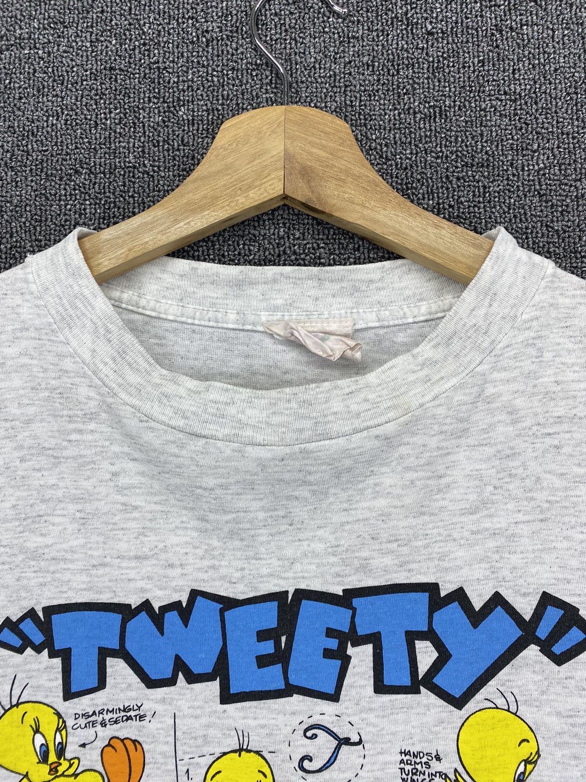 Vintage Vintage Looney Tunes Tweety Bird Funny Graphic Tees T Shirts Size US M / EU 48-50 / 2 - 7 Thumbnail