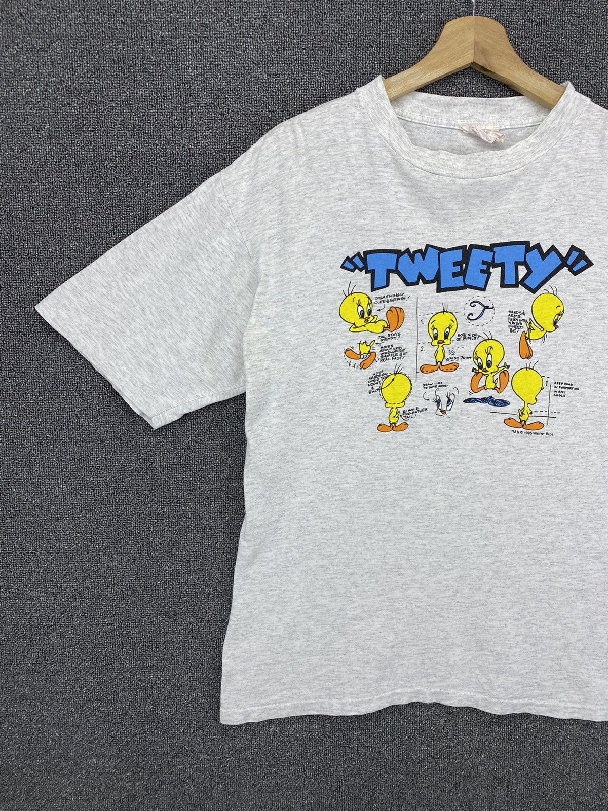 Vintage Vintage Looney Tunes Tweety Bird Funny Graphic Tees T Shirts Size US M / EU 48-50 / 2 - 3 Thumbnail