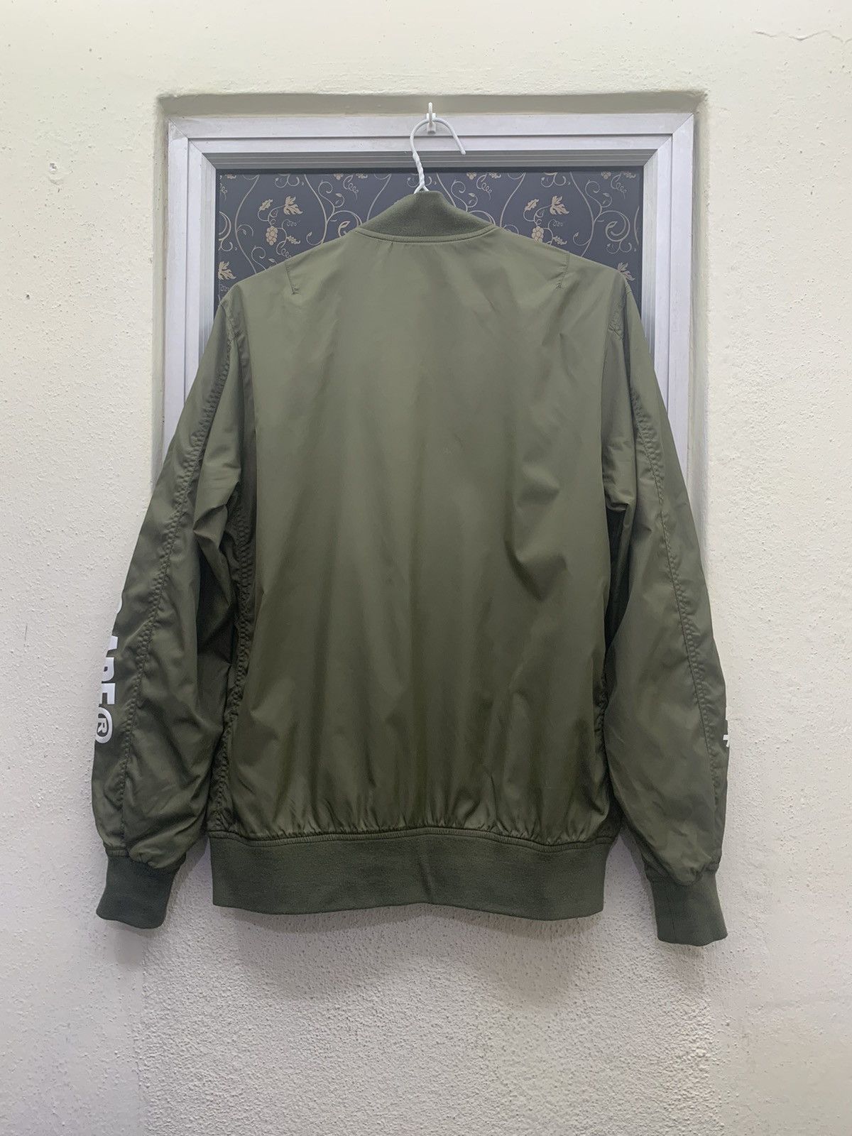 Bape A Bathing Ape Bombers / Light Jacket Size US M / EU 48-50 / 2 - 2 Thumbnail