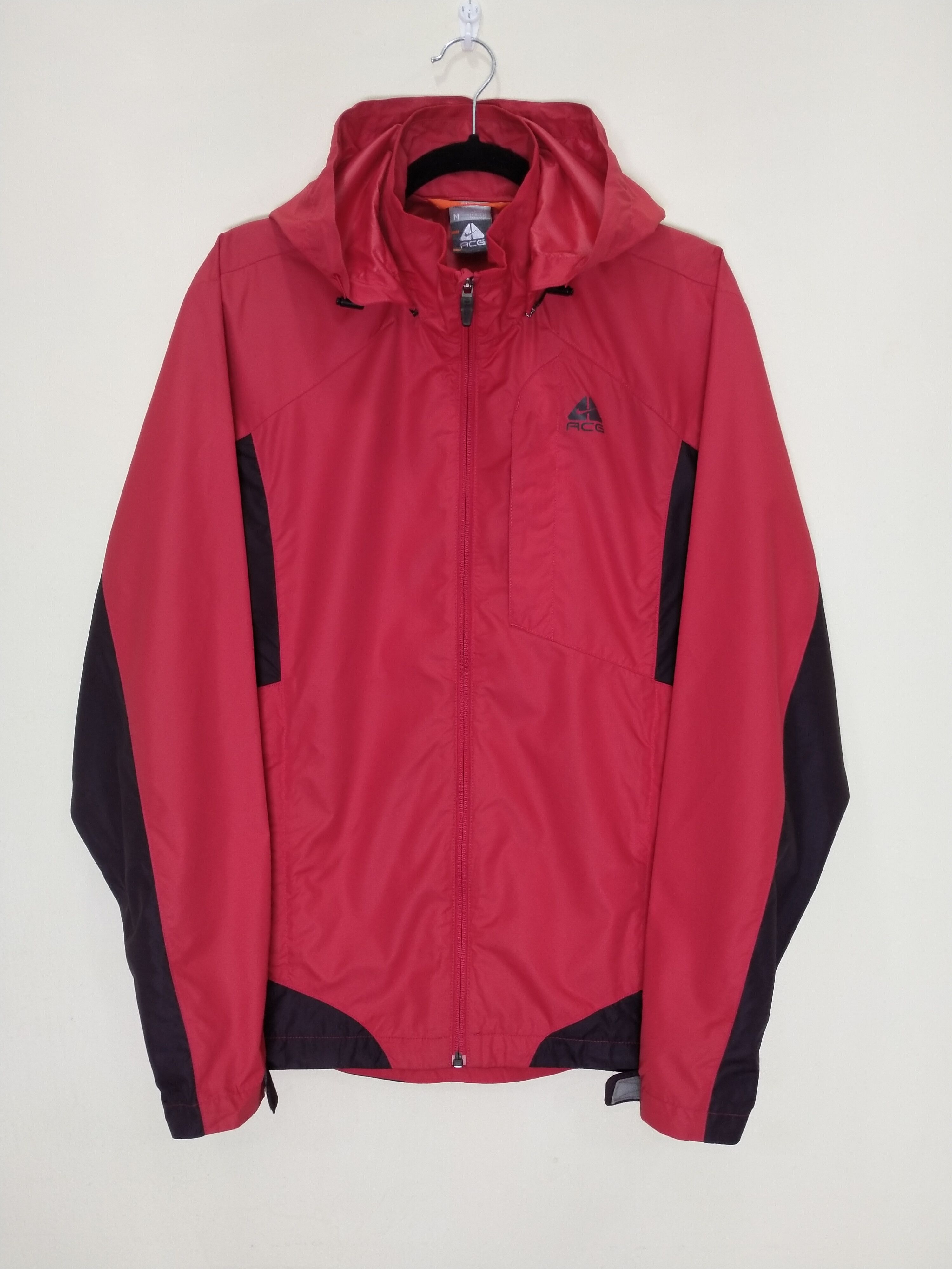 Nike ACG Nike ACG Light Jacket Size US M / EU 48-50 / 2 - 1 Thumbnail