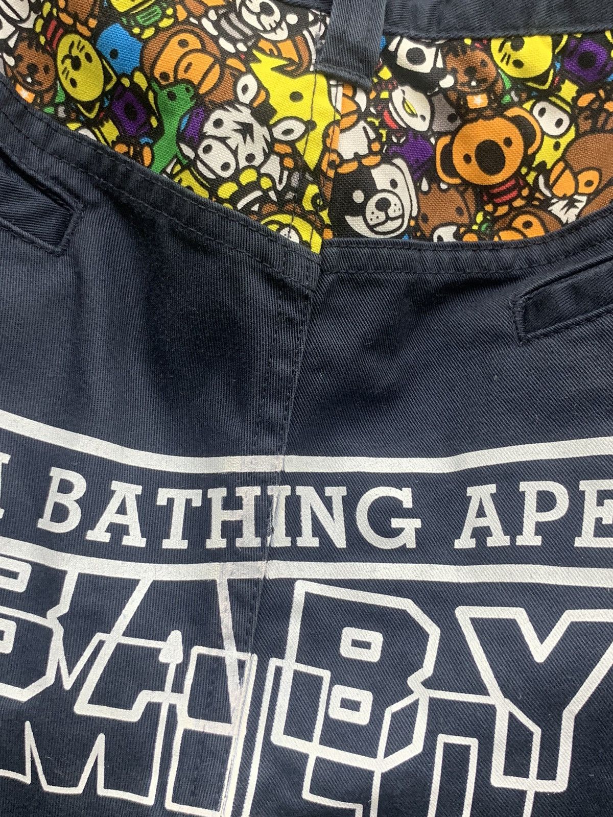 Bape 📌 A Bathing Ape Shorts World Gone Mad Size US 30 / EU 46 - 7 Thumbnail
