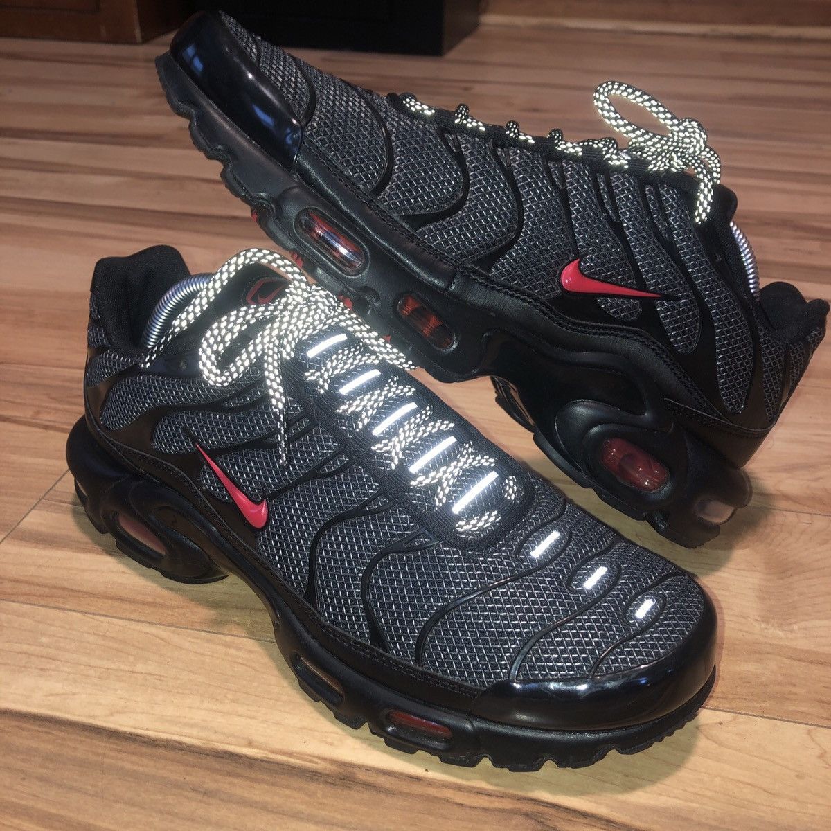nike air max plus bred