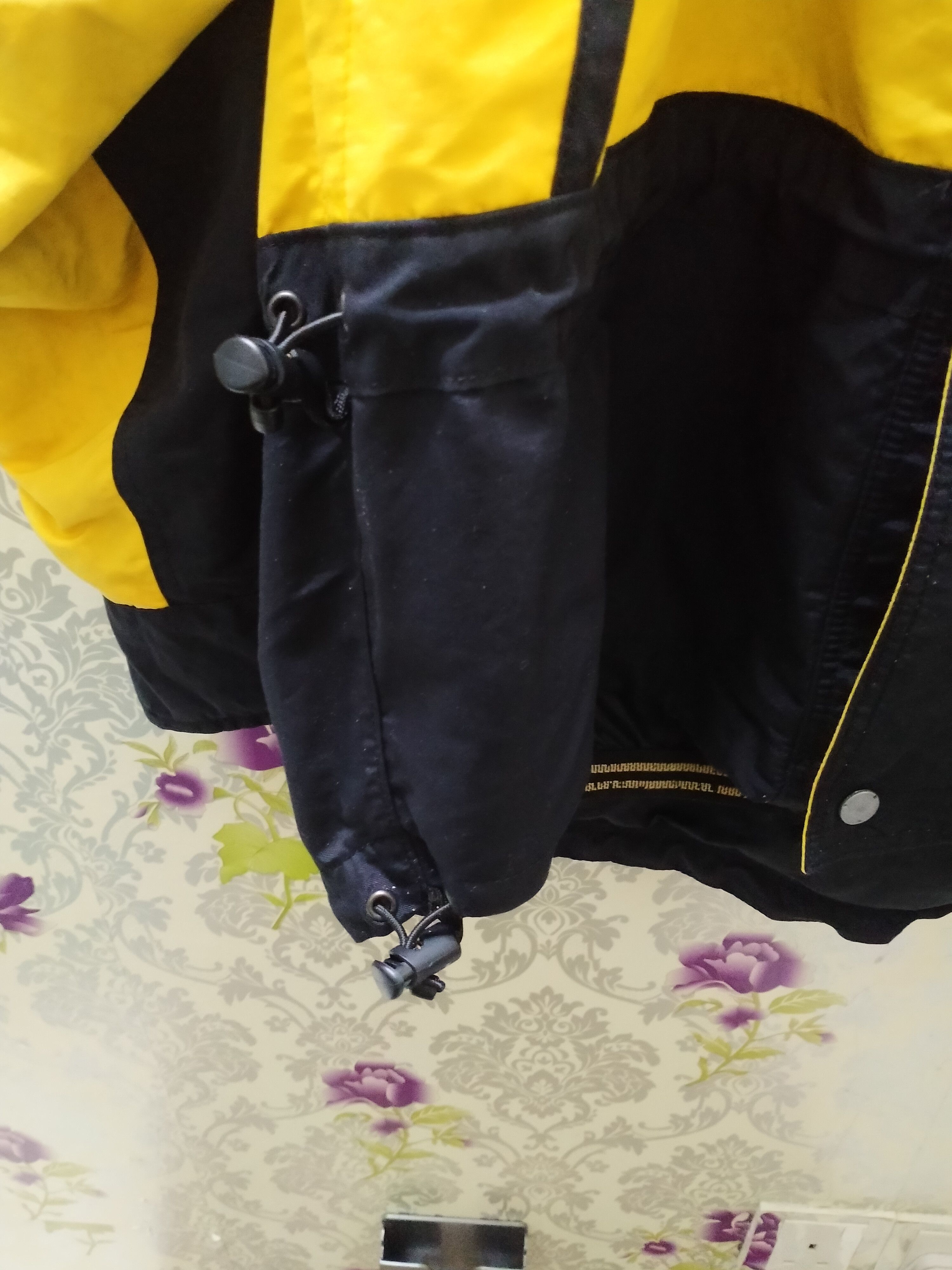 The North Face THE NORTH FACE DERMIZAX SKIWEAR JACKET HOODIE MULTI POCKET Size US XL / EU 56 / 4 - 5 Thumbnail