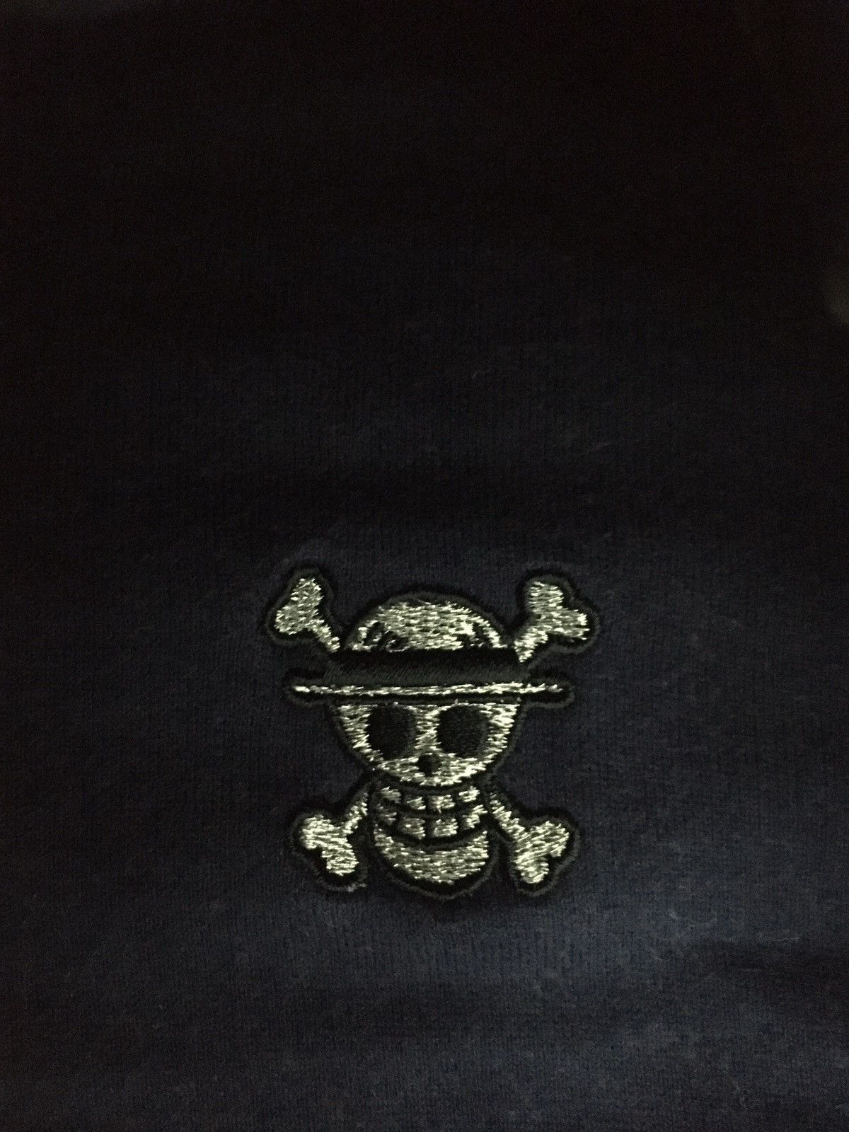 Uniqlo Anime One piece UT japan Size US L / EU 52-54 / 3 - 3 Thumbnail