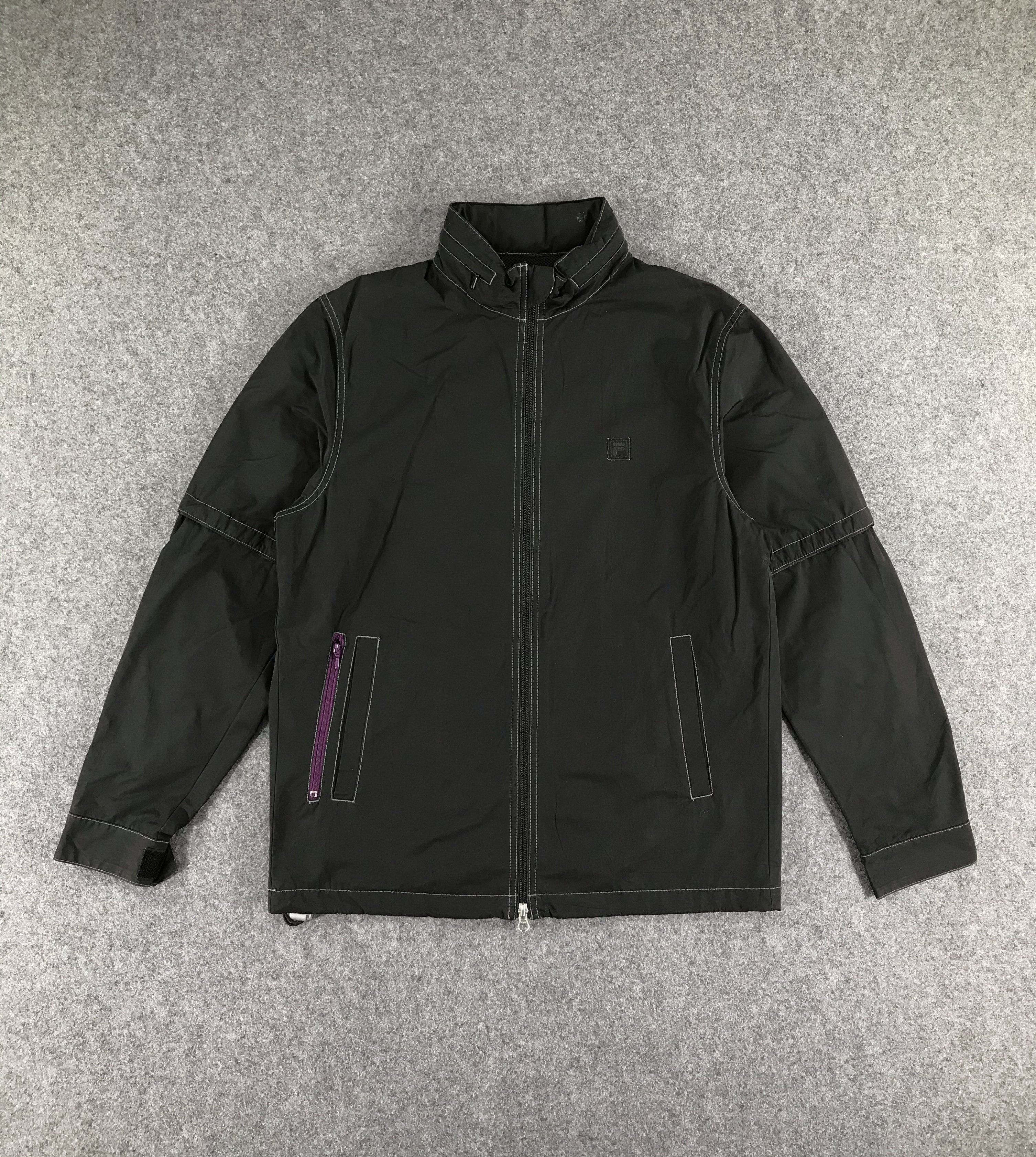 Vintage Fila Windbreaker Light Jacket-M031