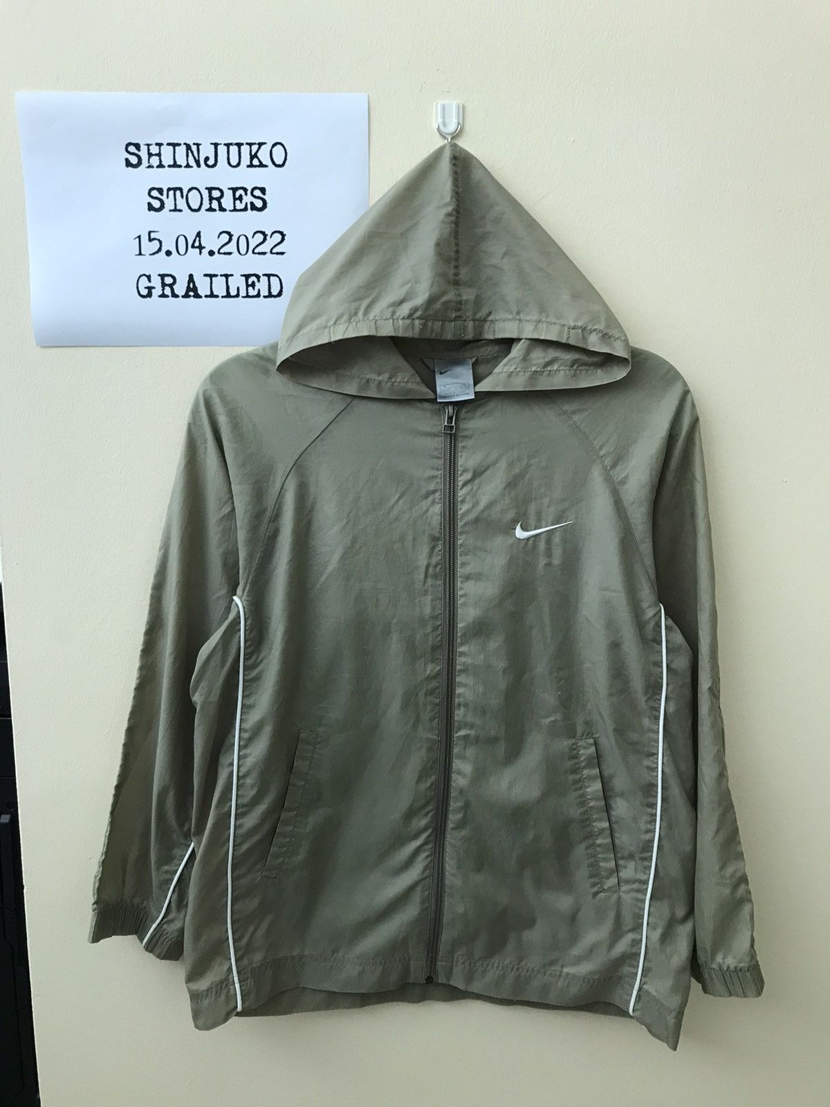Nike Nike Runners Light Jacket Size US S / EU 44-46 / 1 - 24 Thumbnail