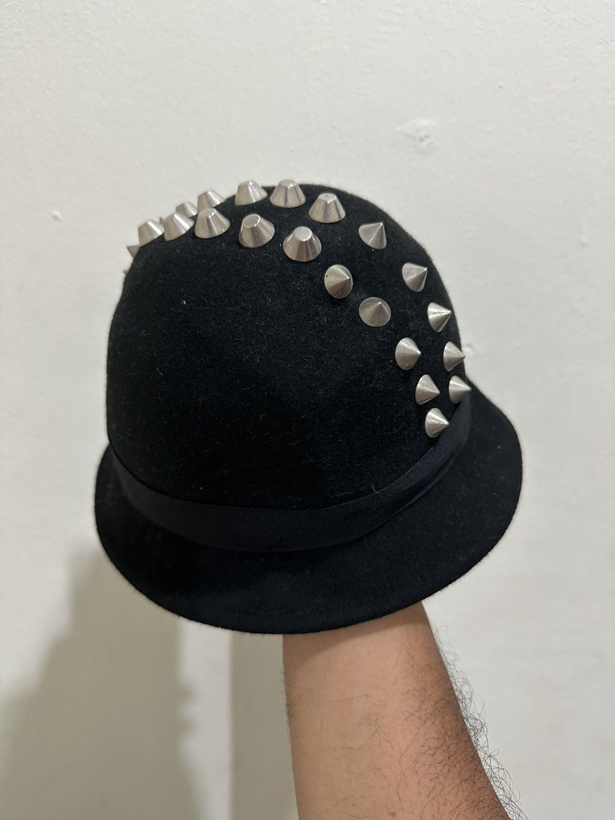 Japanese Brand Spike Studs Punk Black Noon Japan Hat Size ONE SIZE - 3 Thumbnail