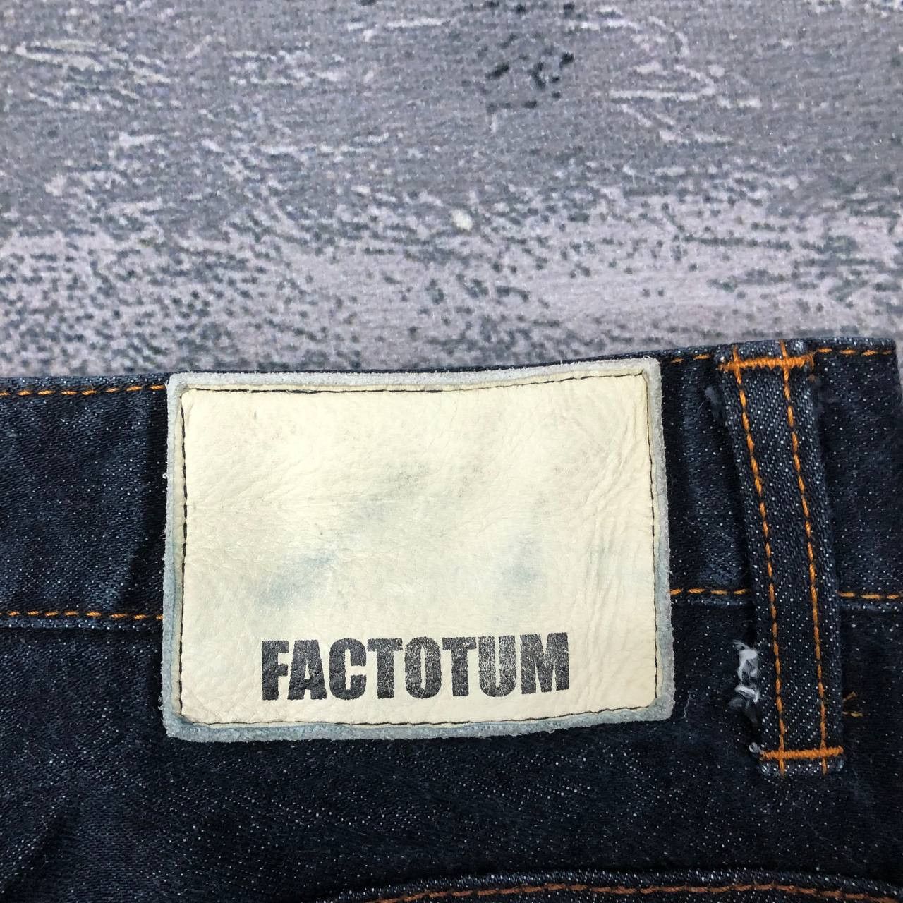 FACTOTUM P328 FACTOTUM MADE IN JAPAN SKINNY DENIM JEANS Size US 31 - 5 Thumbnail