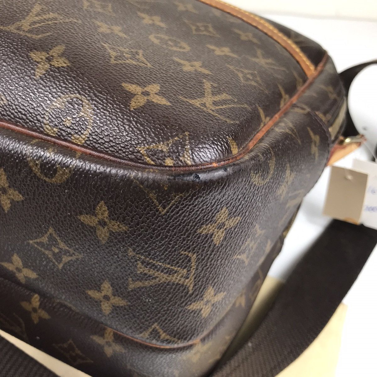 Louis Vuitton AUTHENTIC LOUIS VUITTON MONOGRAM REPORTER GM BAG Size ONE SIZE - 13 Thumbnail