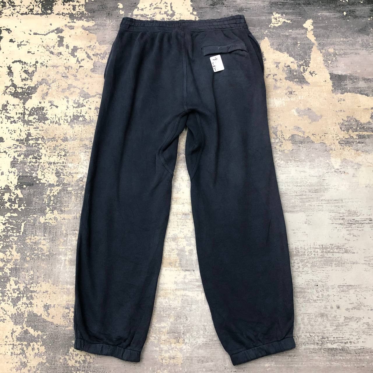 Nike P585 NIKE SWOOSH SUN FADED SWEATPANTS Size US 32 / EU 48 - 2 Thumbnail
