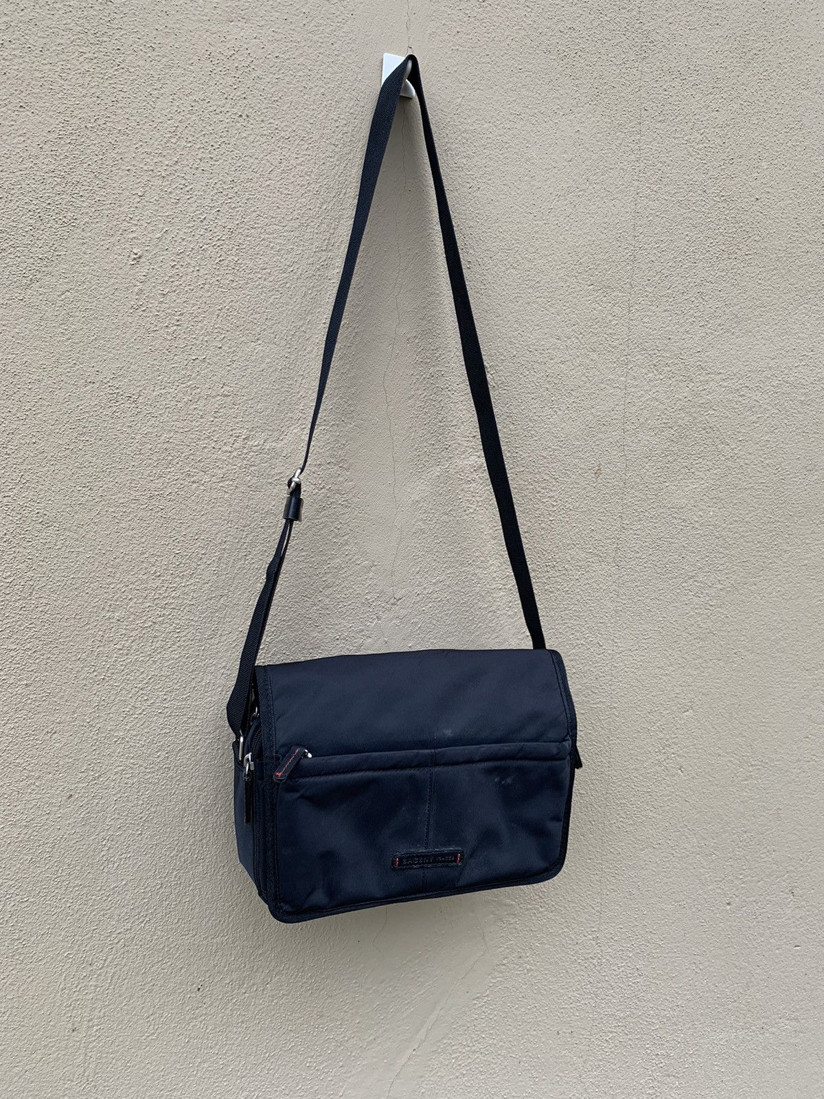 Yohji Yamamoto Yohji Yamamoto black Nylon Sling crossbody multipocket Bag Size ONE SIZE - 1 Thumbnail
