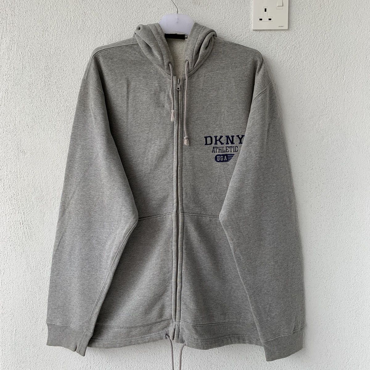 DKNY × Donna Karan DONNA KARAN NEW YORK hoodie spell out big logo.. DKNY Size US XL / EU 56 / 4 - 1 Thumbnail