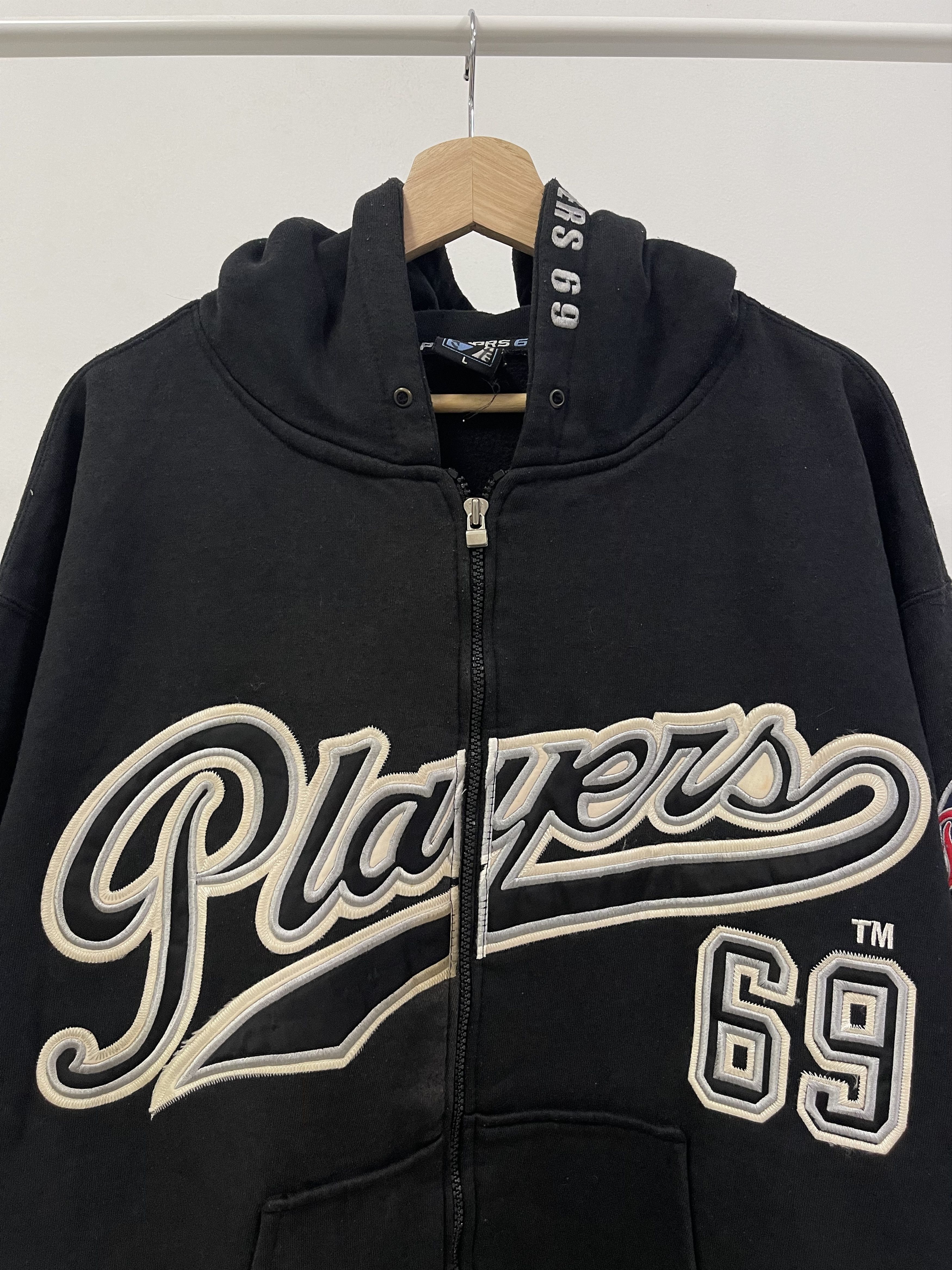 Japanese Brand Vintage Player 69 Embroidery Big Logo Hoodie Size US L / EU 52-54 / 3 - 3 Thumbnail