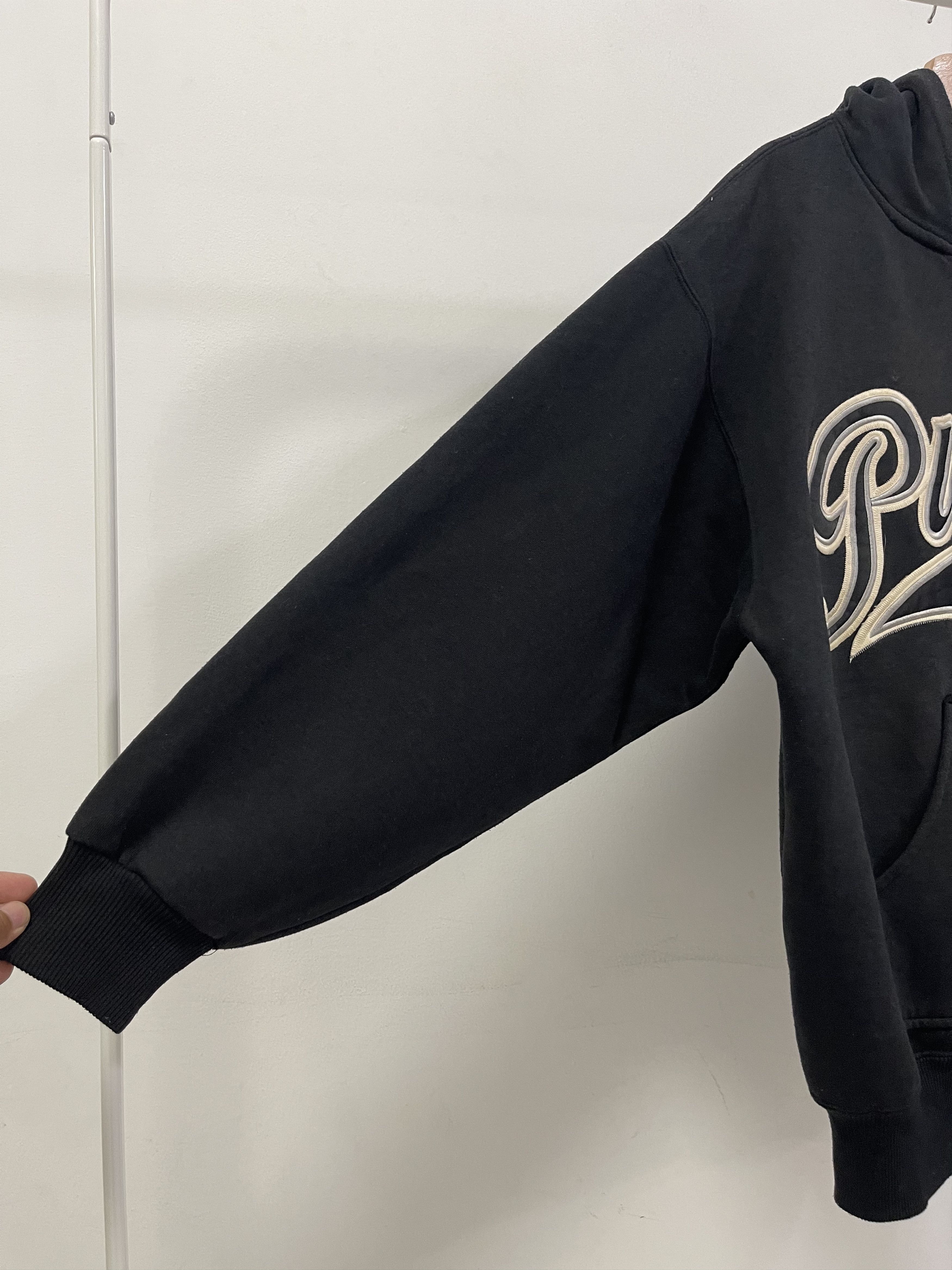 Japanese Brand Vintage Player 69 Embroidery Big Logo Hoodie Size US L / EU 52-54 / 3 - 9 Thumbnail