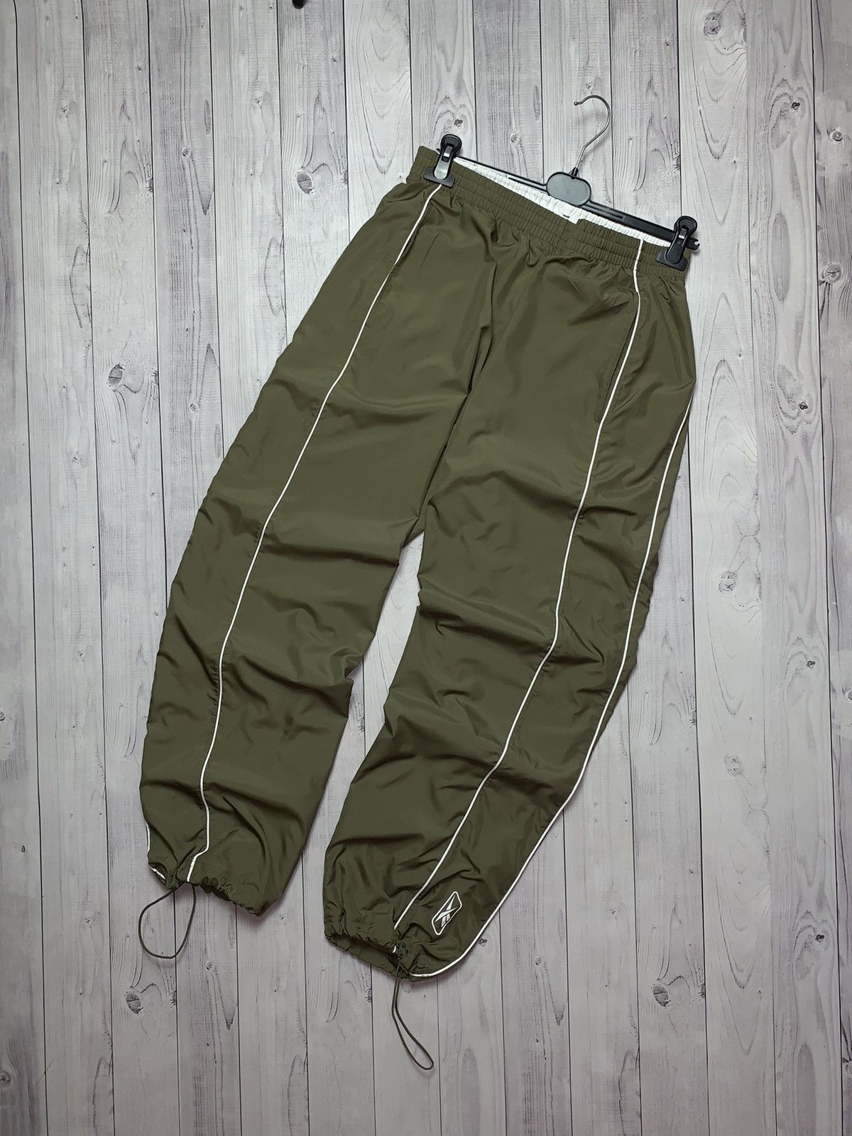 Reebok × Vintage Vintage Reebok Khaki drill pants Y2K joggers logo size L Size US 34 / EU 50 - 1 Thumbnail