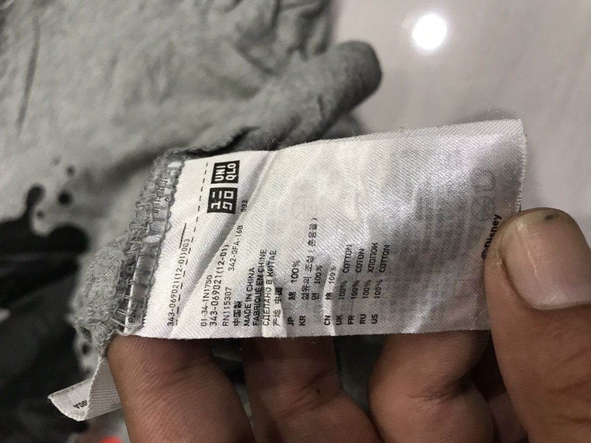 Japanese Brand × Mickey Mouse × Uniqlo Uniqlo x Mickey Mouse Rare Paint Splash Shirt Size US L / EU 52-54 / 3 - 5 Thumbnail