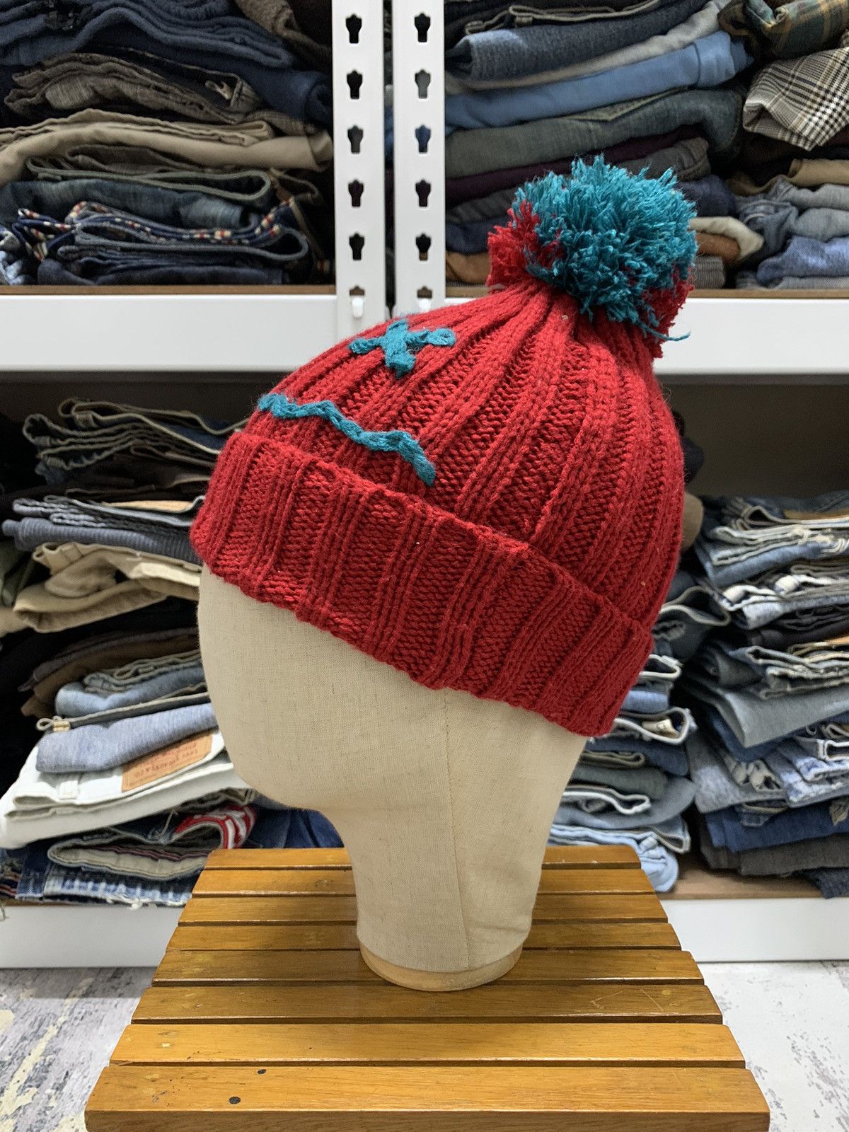 Japanese Brand Smiley Face Embroidery Vintage Beanie Hat Size ONE SIZE - 3 Thumbnail
