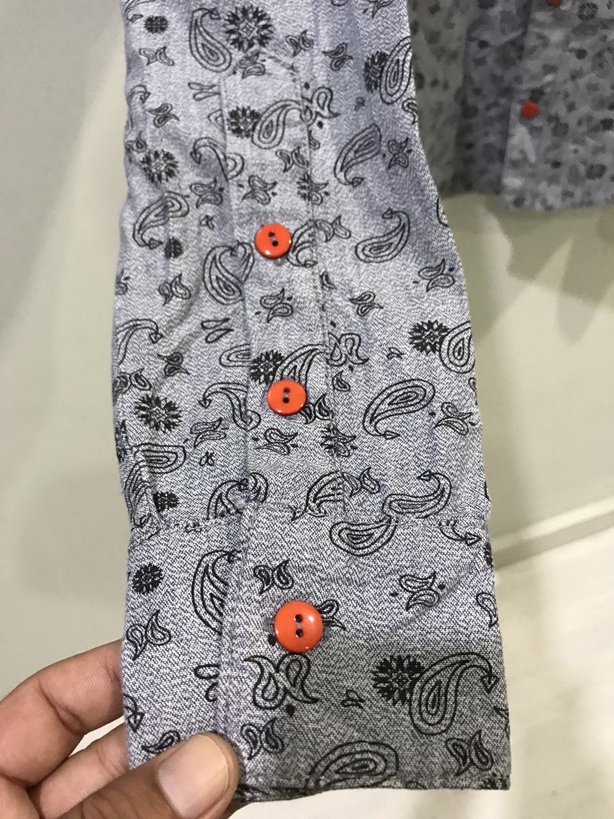 Designer RVLT Revolution Full Paisley Selvedge Button Up Shirt Size US S / EU 44-46 / 1 - 9 Thumbnail