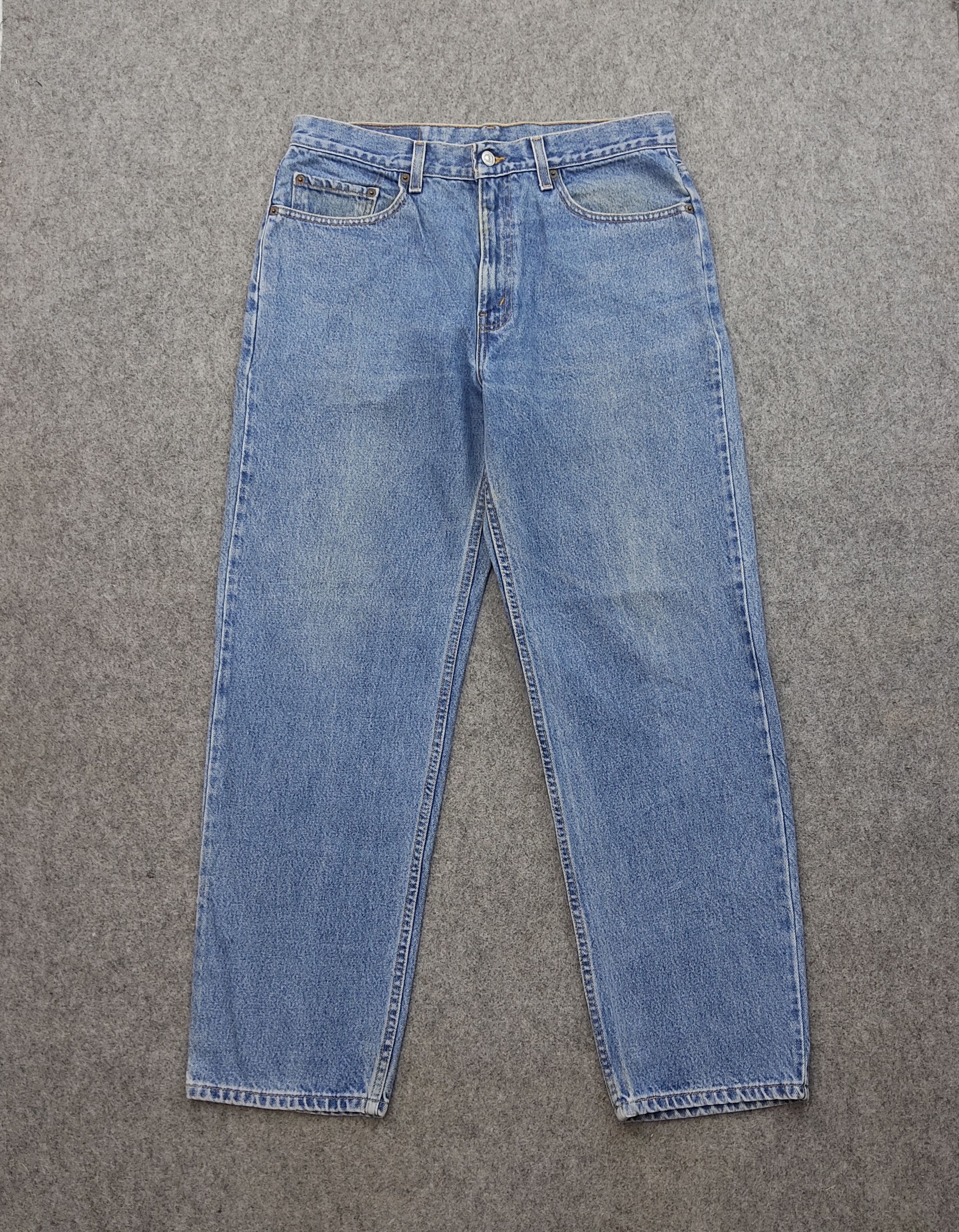Vintage 90s Levis Jeans L189