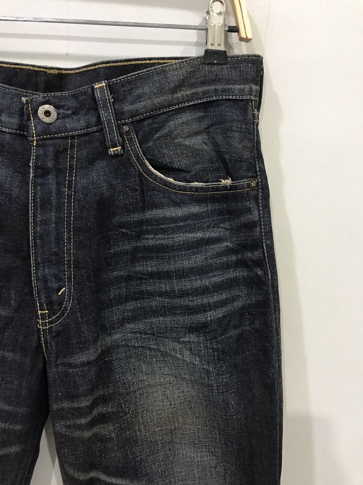 Levi's Levis 502 Faded Light Wash Denim Size US 31 - 2 Thumbnail