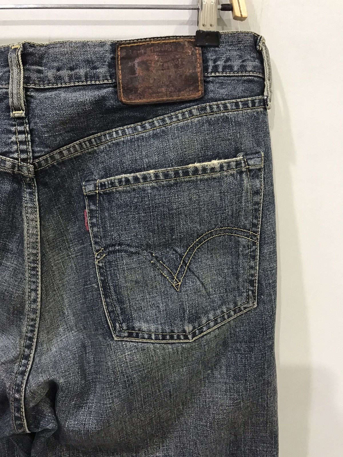 Levi's Levis 503 Beautiful Faded Denim Size US 33 - 12 Thumbnail