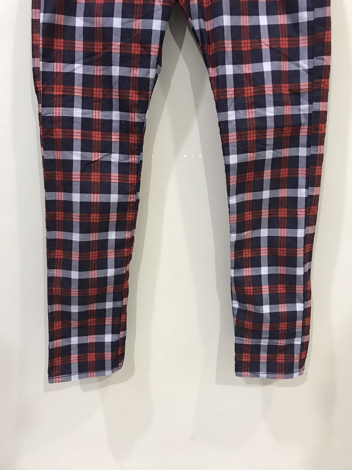 Japanese Brand × Uniqlo uniqlo Japan Plaid Stretchable Skimmy Pant Size US 33 - 4 Thumbnail
