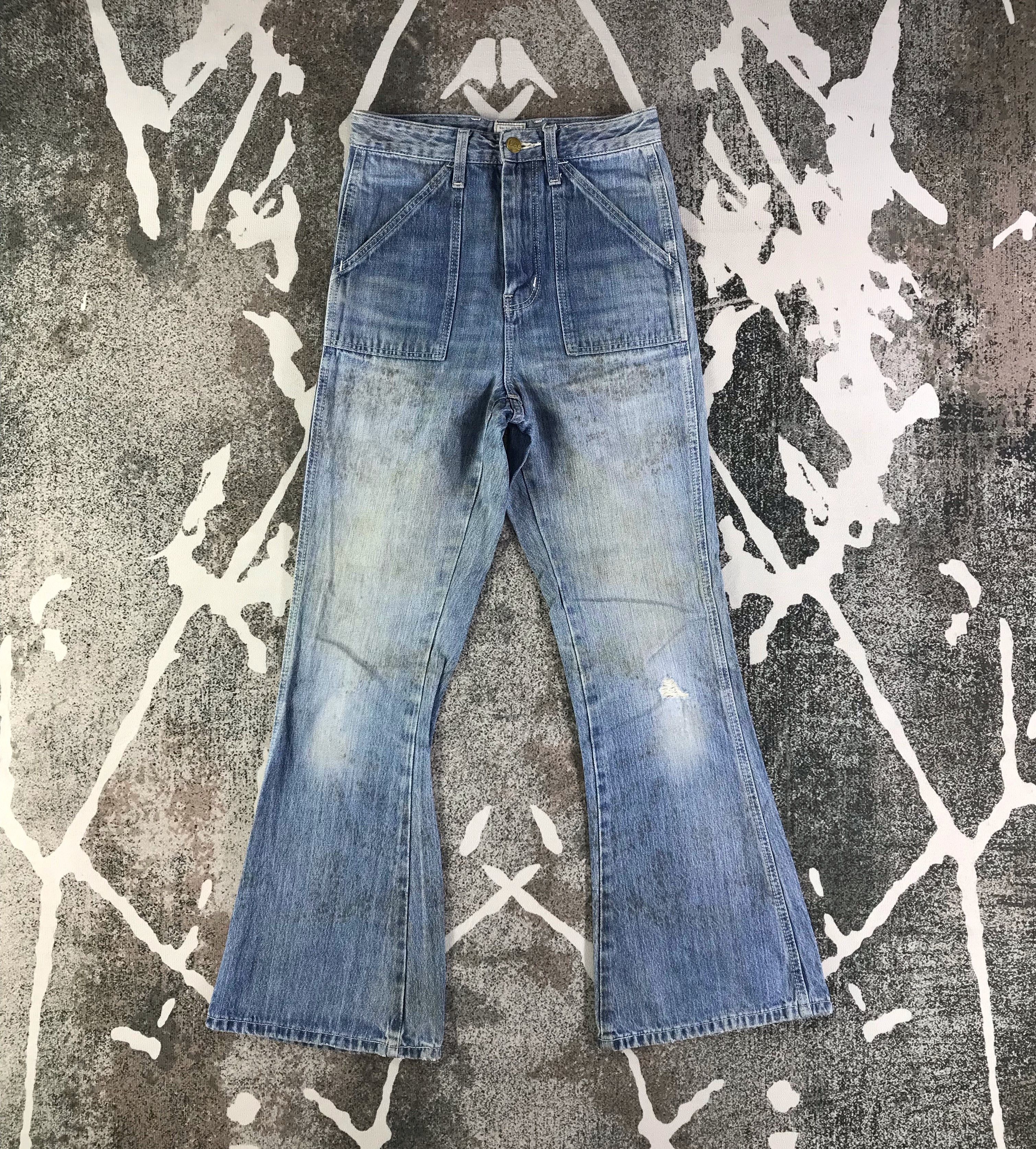 image of Lee Jeans Dirty Bell Bottom Size 25X28 in Faded, Men's