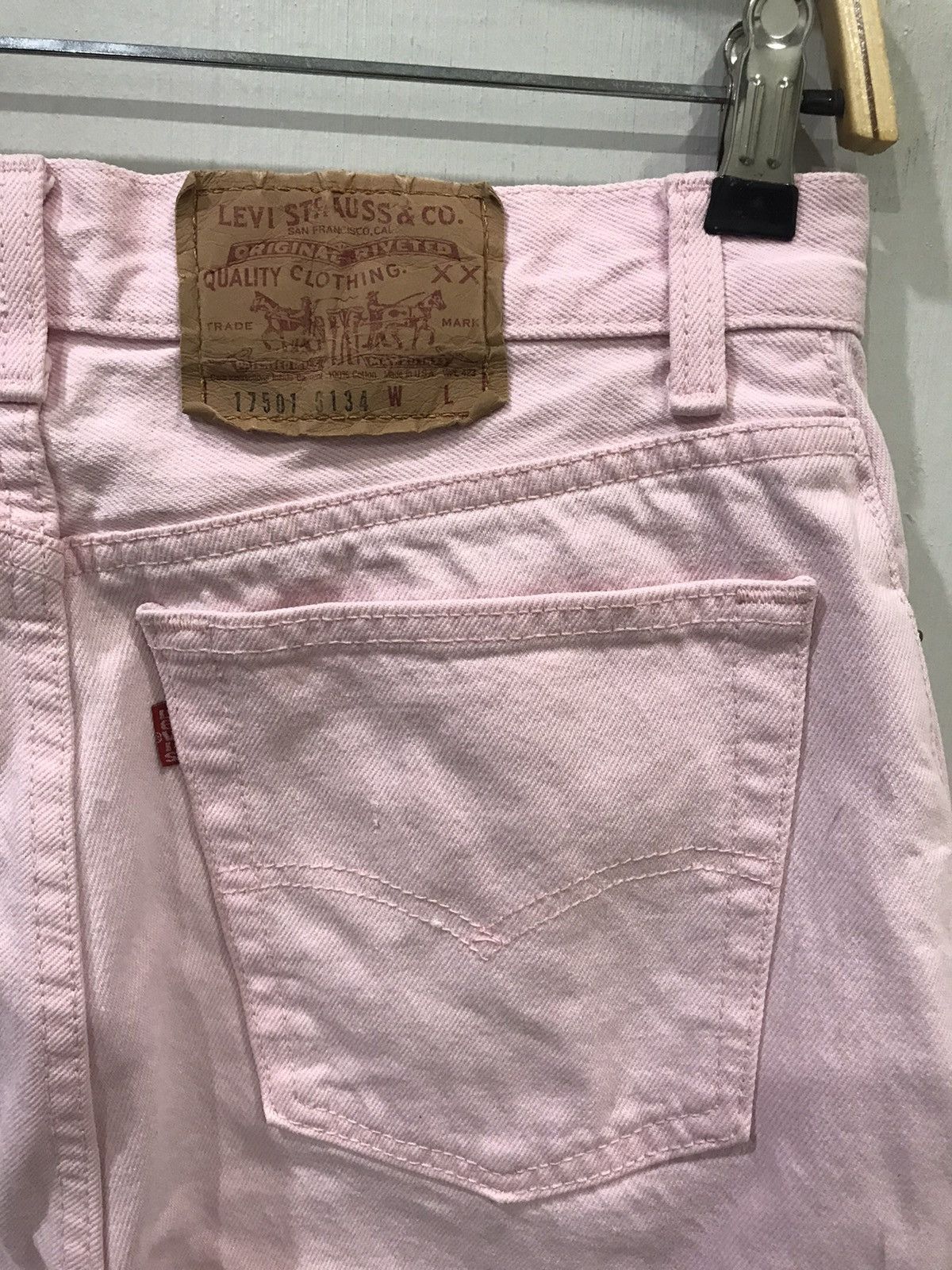 Levi's × Vintage Vintage 90s Levis 17501 Light Pink Denim 544 Button Size US 28 / EU 44 - 11 Thumbnail