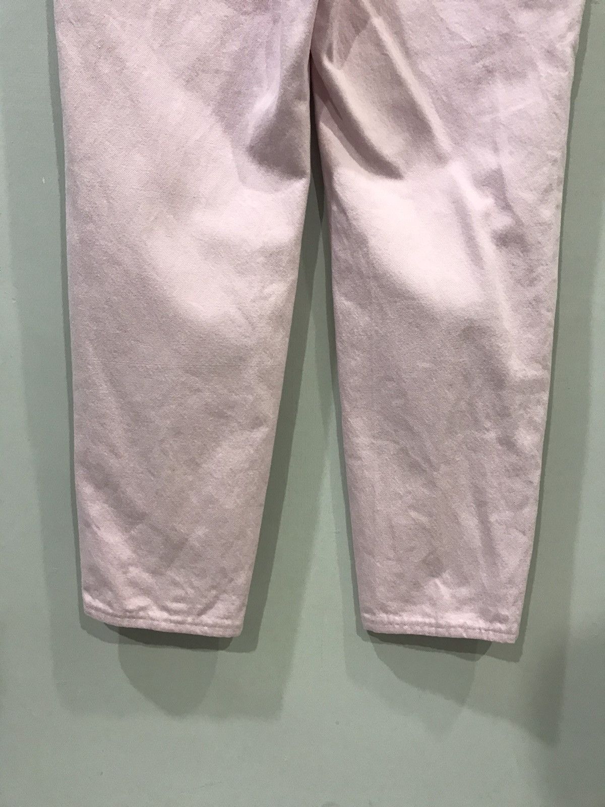 Levi's × Vintage Vintage 90s Levis 17501 Light Pink Denim 544 Button Size US 28 / EU 44 - 13 Thumbnail