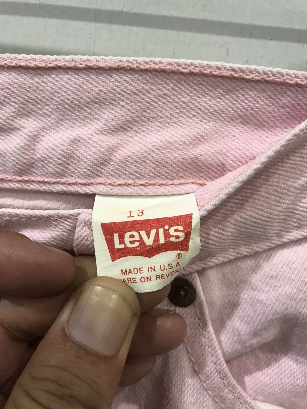 Levi's × Vintage Vintage 90s Levis 17501 Light Pink Denim 544 Button Size US 28 / EU 44 - 8 Thumbnail