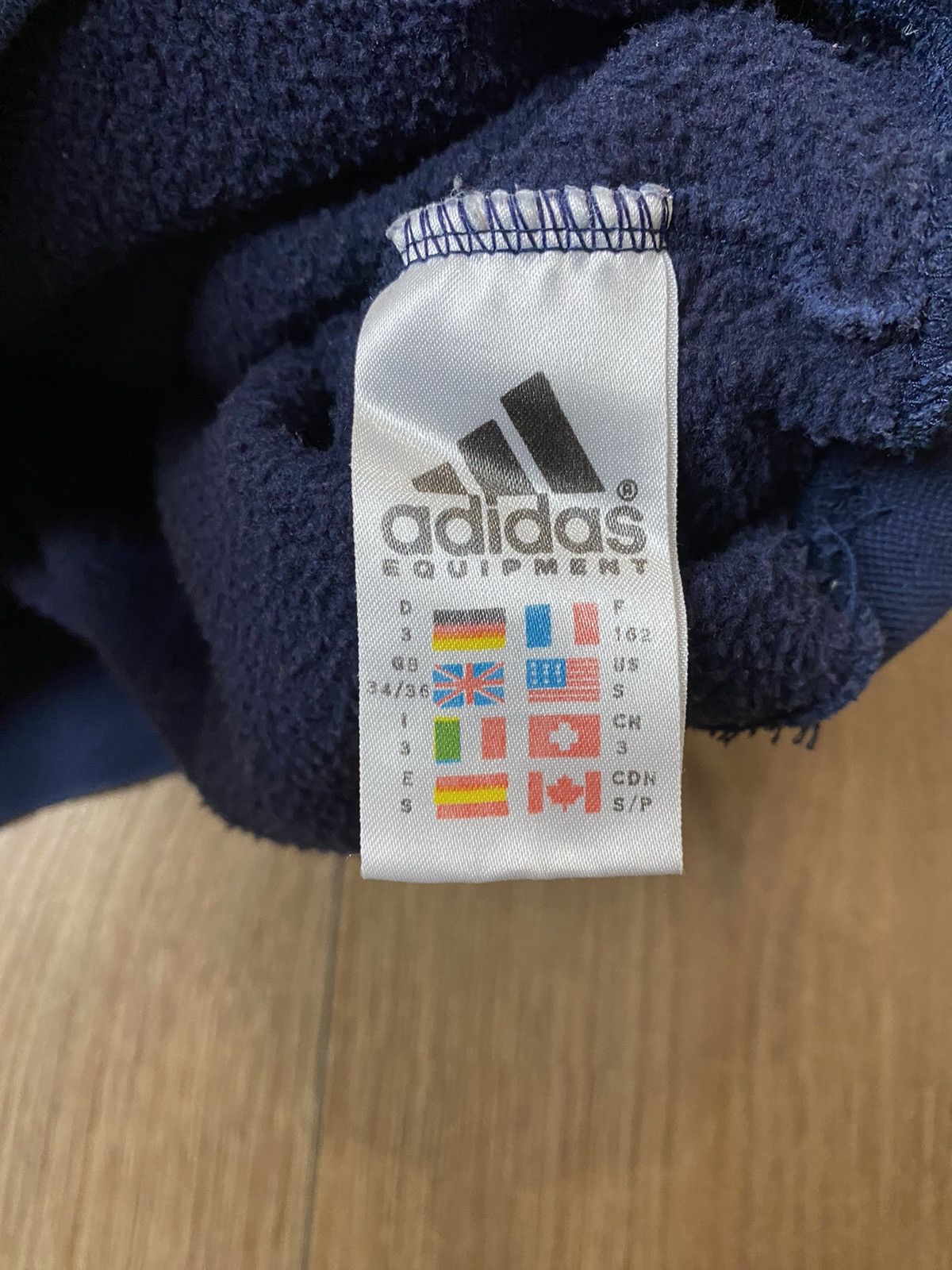 Vintage Vintage Sweatshirt Adidas Equipment Big Centre Logo Crewneck Size US S / EU 44-46 / 1 - 7 Thumbnail