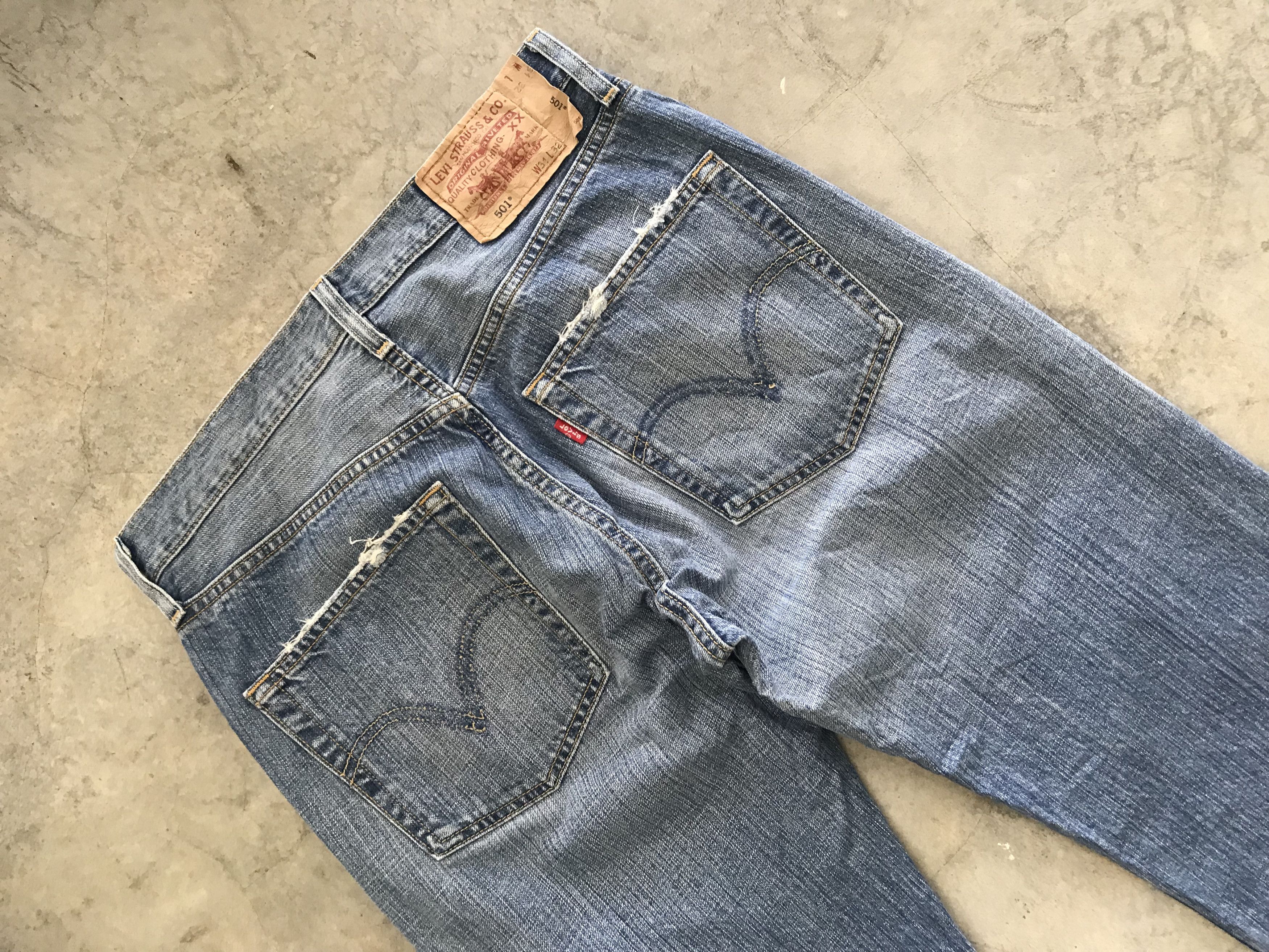 Levi's Levis 501 Light wash Jeans Size US 31 - 12 Thumbnail