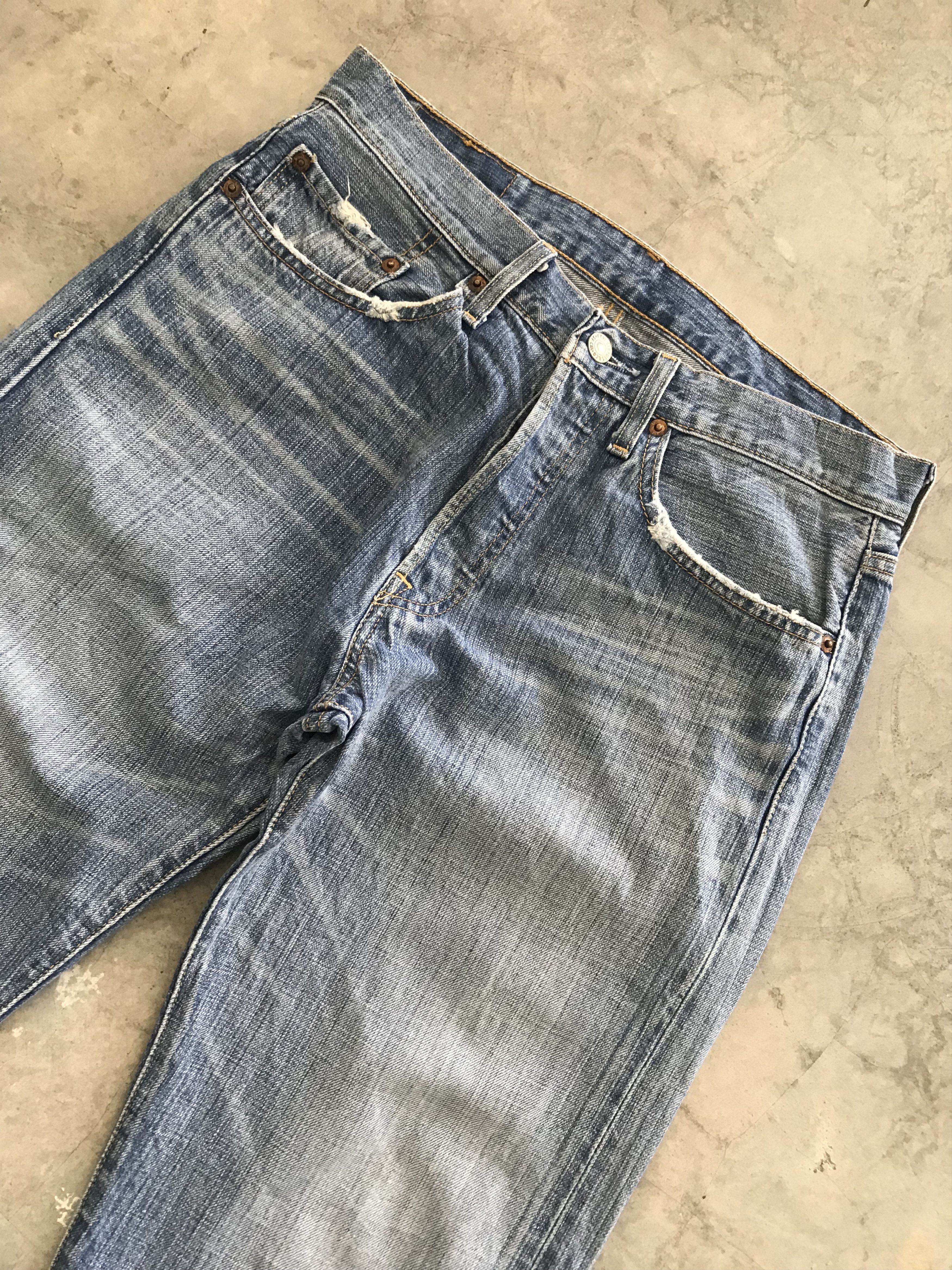 Levi's Levis 501 Light wash Jeans Size US 31 - 3 Thumbnail