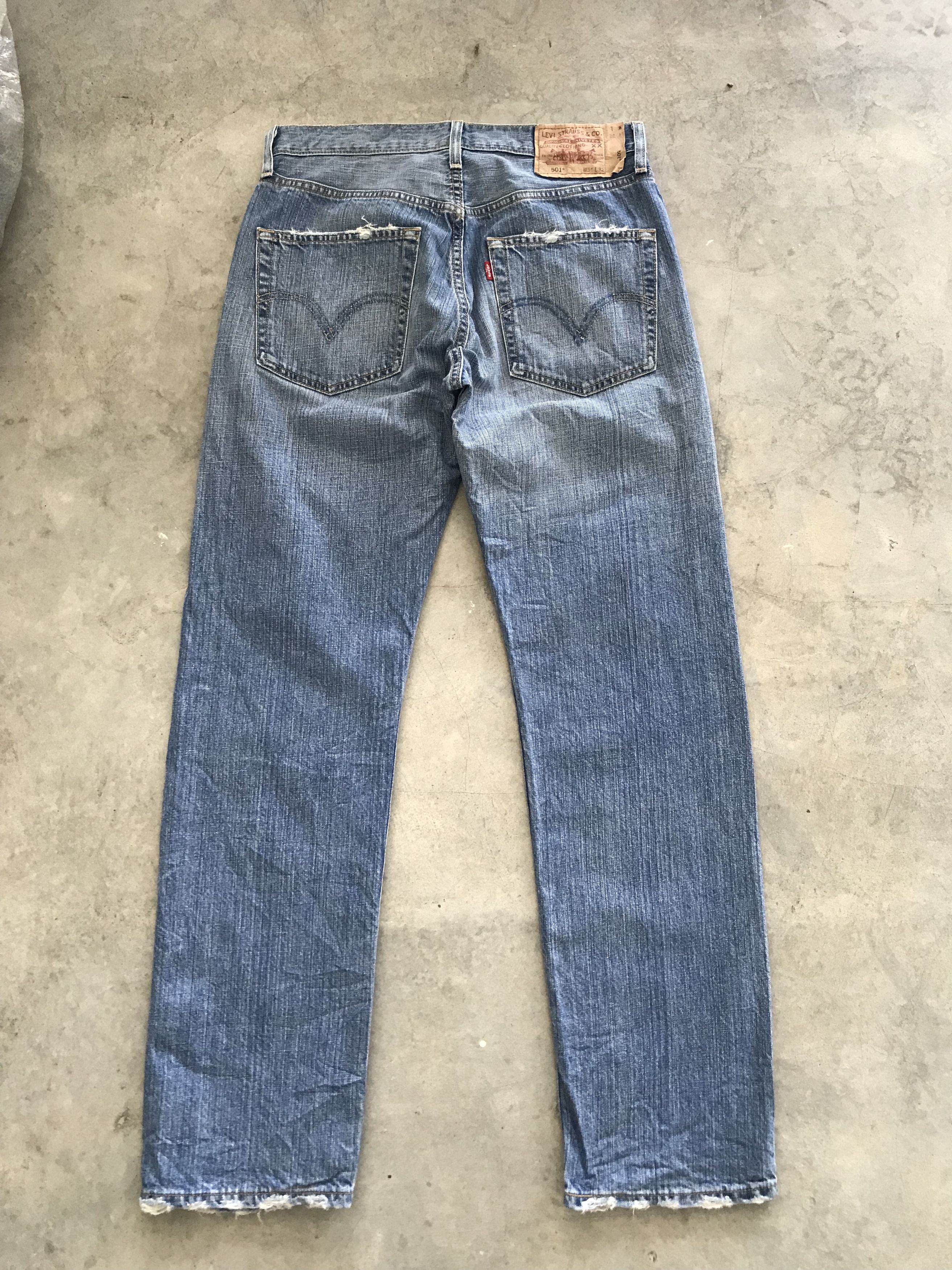 Levi's Levis 501 Light wash Jeans Size US 31 - 11 Thumbnail