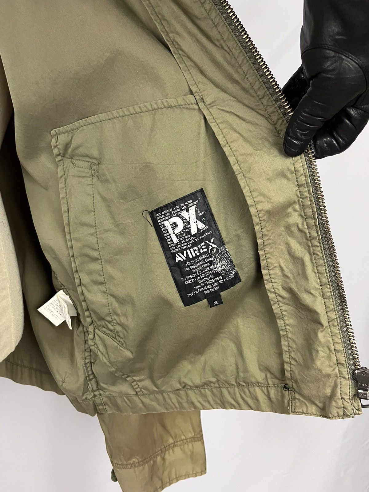 Avirex Archival Vintage Avirex Light jacket Military Issue Size US XL / EU 56 / 4 - 16 Thumbnail