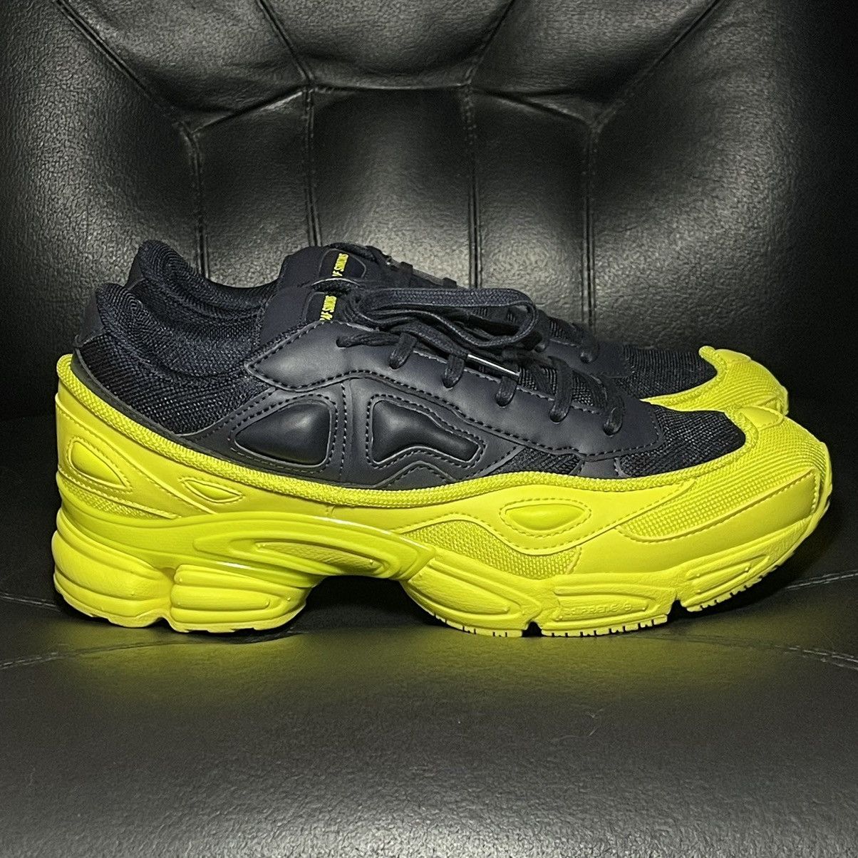 Adidas Raf simons ozweego yellow fw18