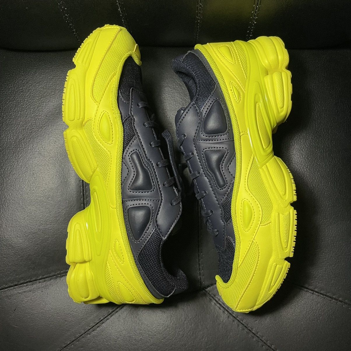 Adidas × Raf Simons Adidas Raf simons ozweego yellow fw18 Size US 9 / EU 42 - 5 Thumbnail