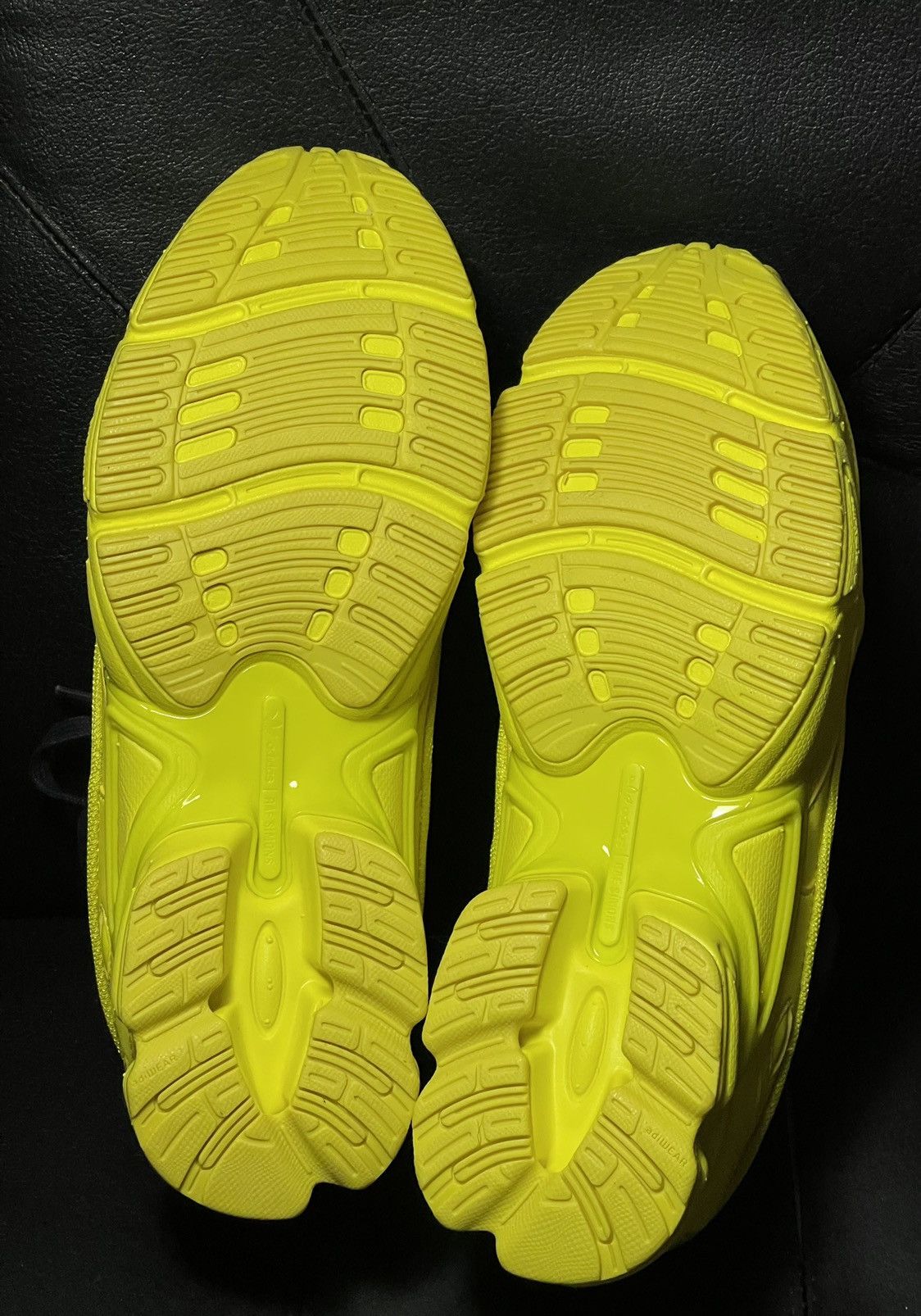 Adidas × Raf Simons Adidas Raf simons ozweego yellow fw18 Size US 9 / EU 42 - 8 Thumbnail