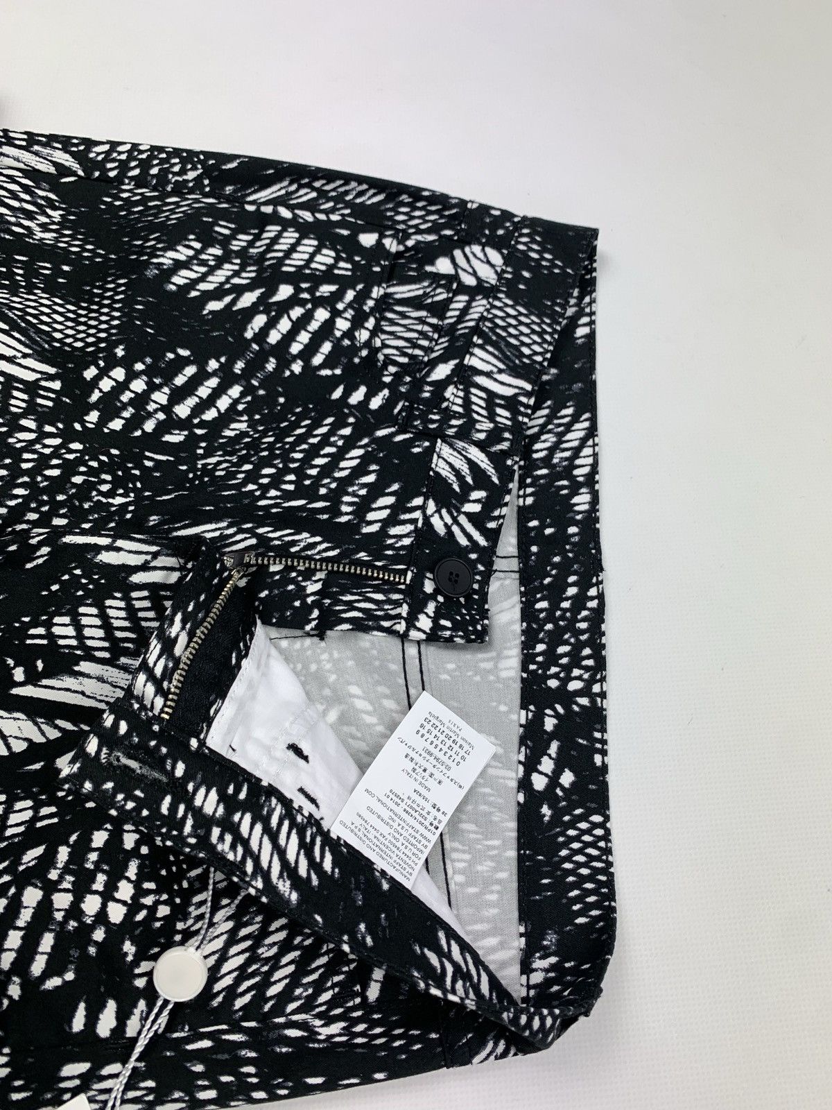 Designer × Maison Margiela BNWT Maison Martin Margiela MM6 overprinted pants trousers Size 26" / US 2 / IT 38 - 3 Thumbnail