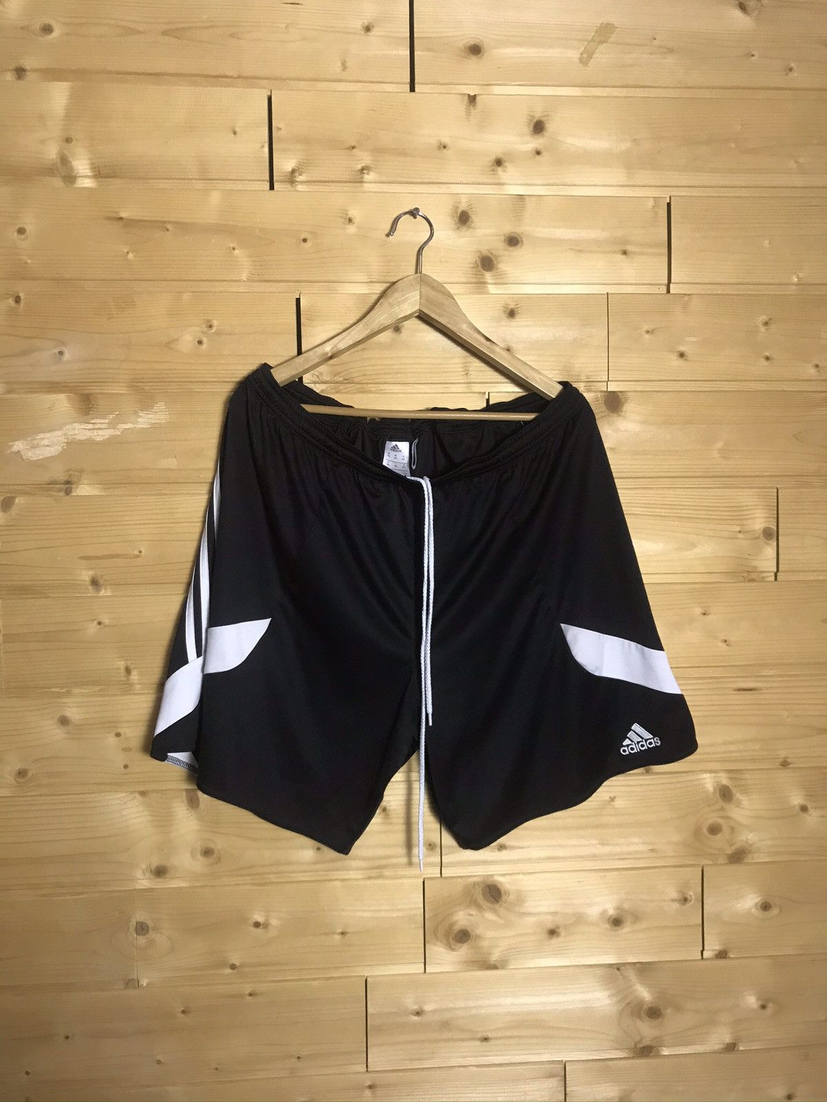 Adidas Adidas shorts Size US 36 / EU 52 - 1 Thumbnail