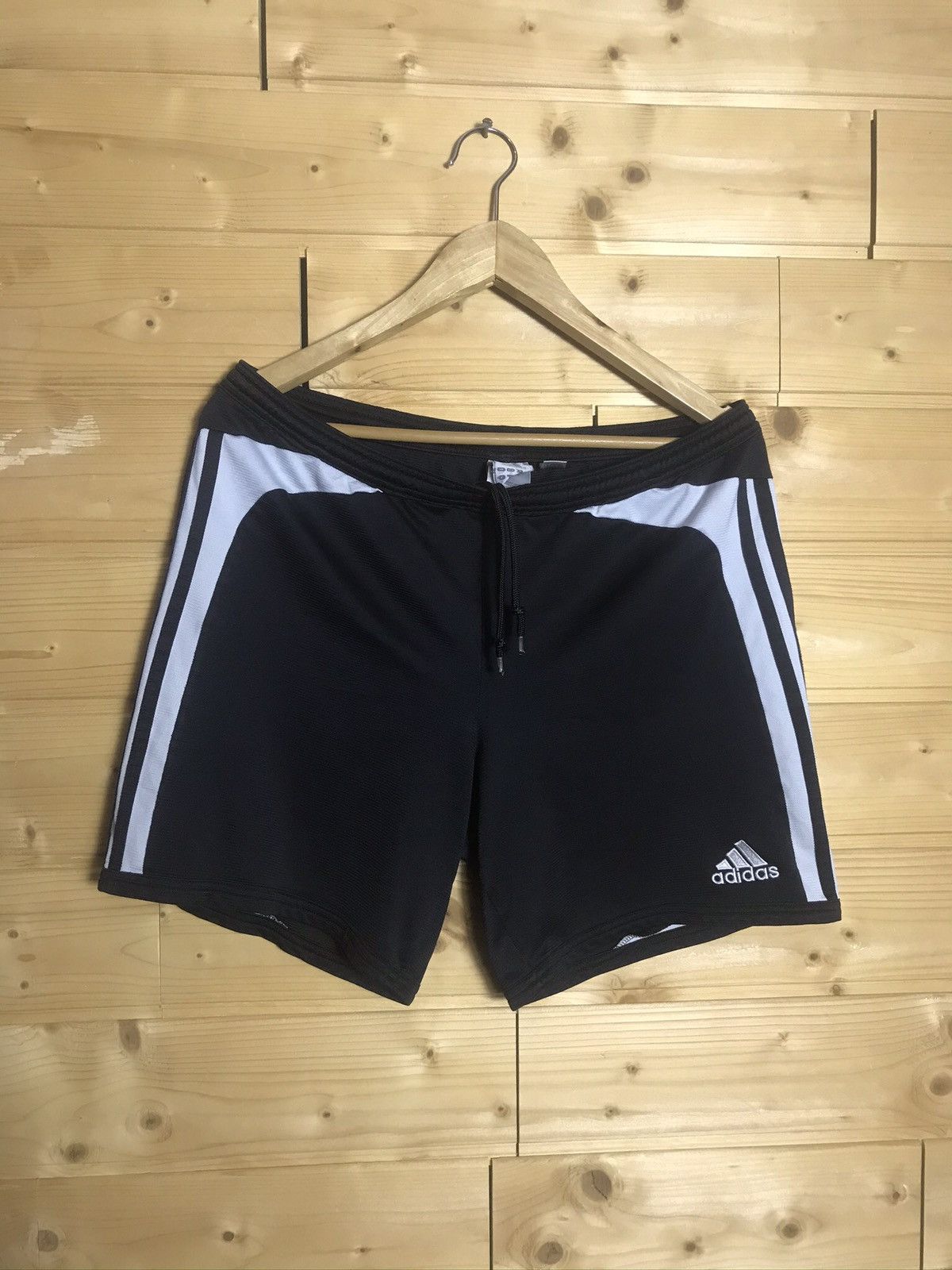 Vintage 2006 Vintage Adidas shorts Size US 32 / EU 48 - 1 Thumbnail