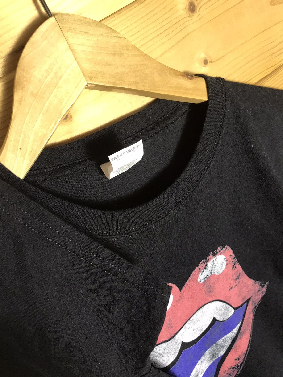 Vintage The Rolling Stones band t-shirt Size US M / EU 48-50 / 2 - 6 Thumbnail
